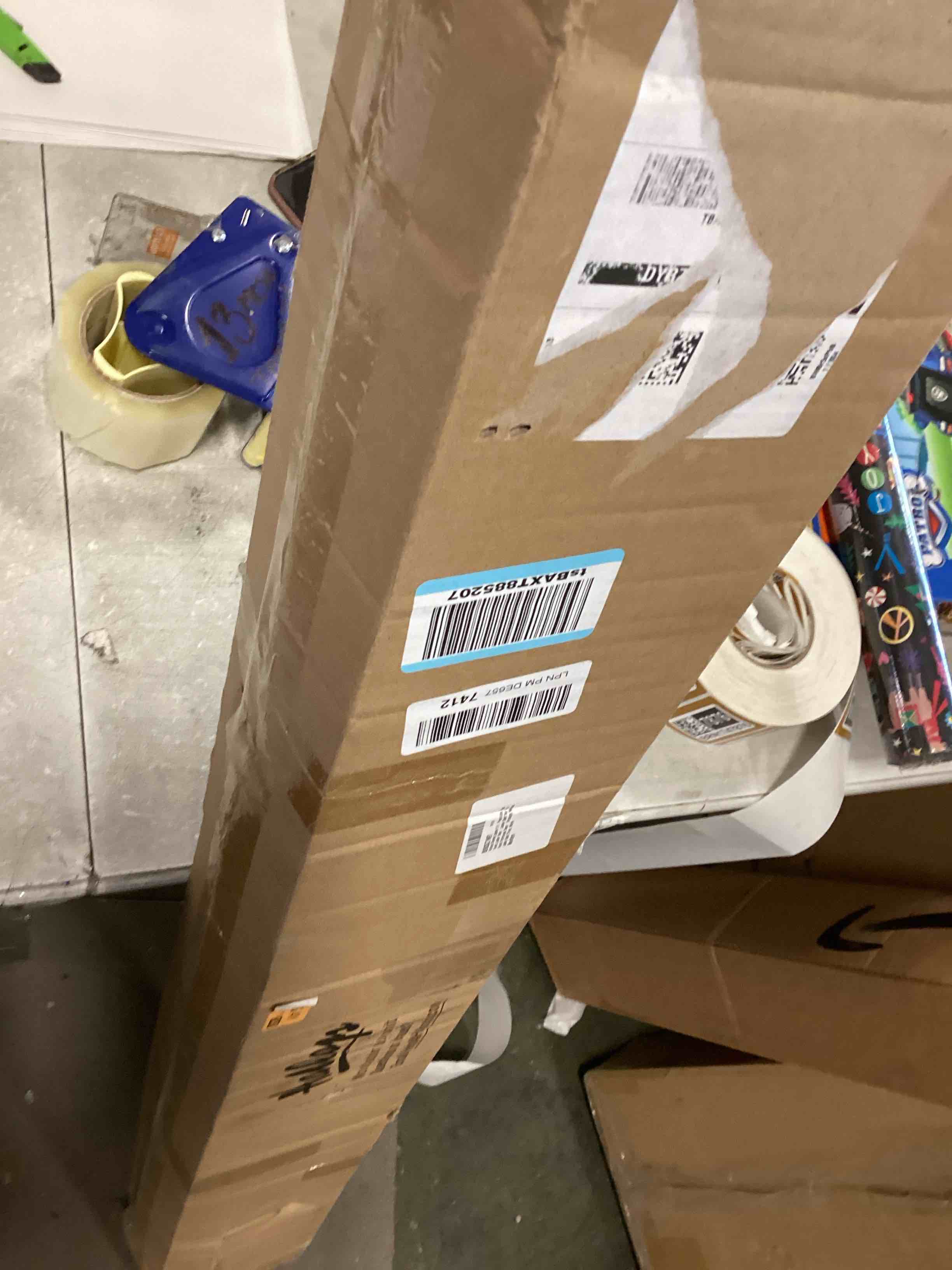 https://s3.amazonaws.com/lotting-images-prod/bidfta/BRN1747868_1736955060639.jpeg