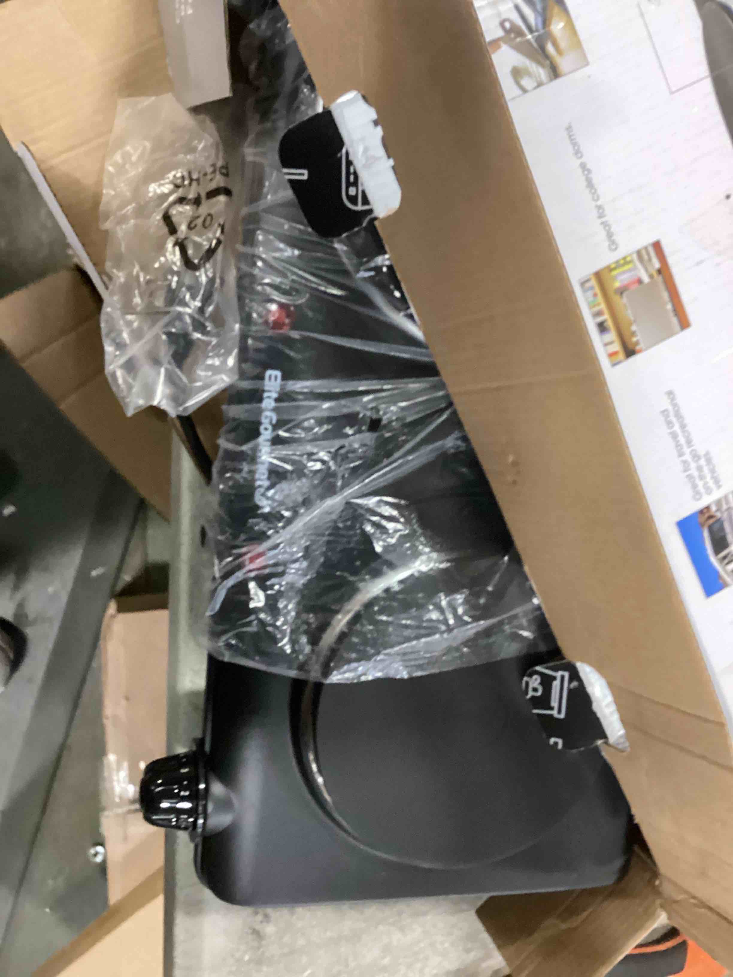 https://s3.amazonaws.com/lotting-images-prod/bidfta/BRN1749230_1737648938107.jpeg