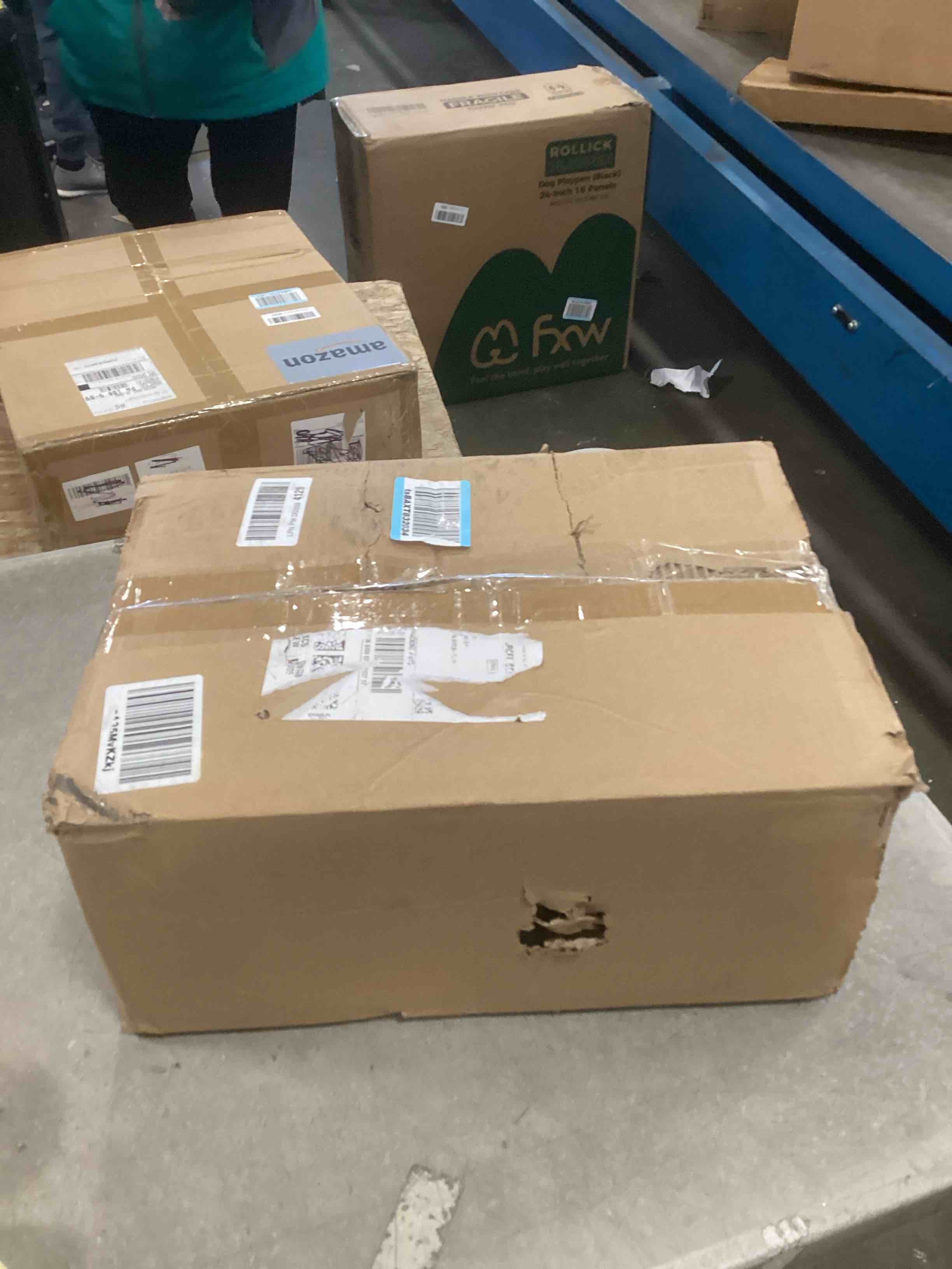https://s3.amazonaws.com/lotting-images-prod/bidfta/BRN1749683_1738010797109.jpeg