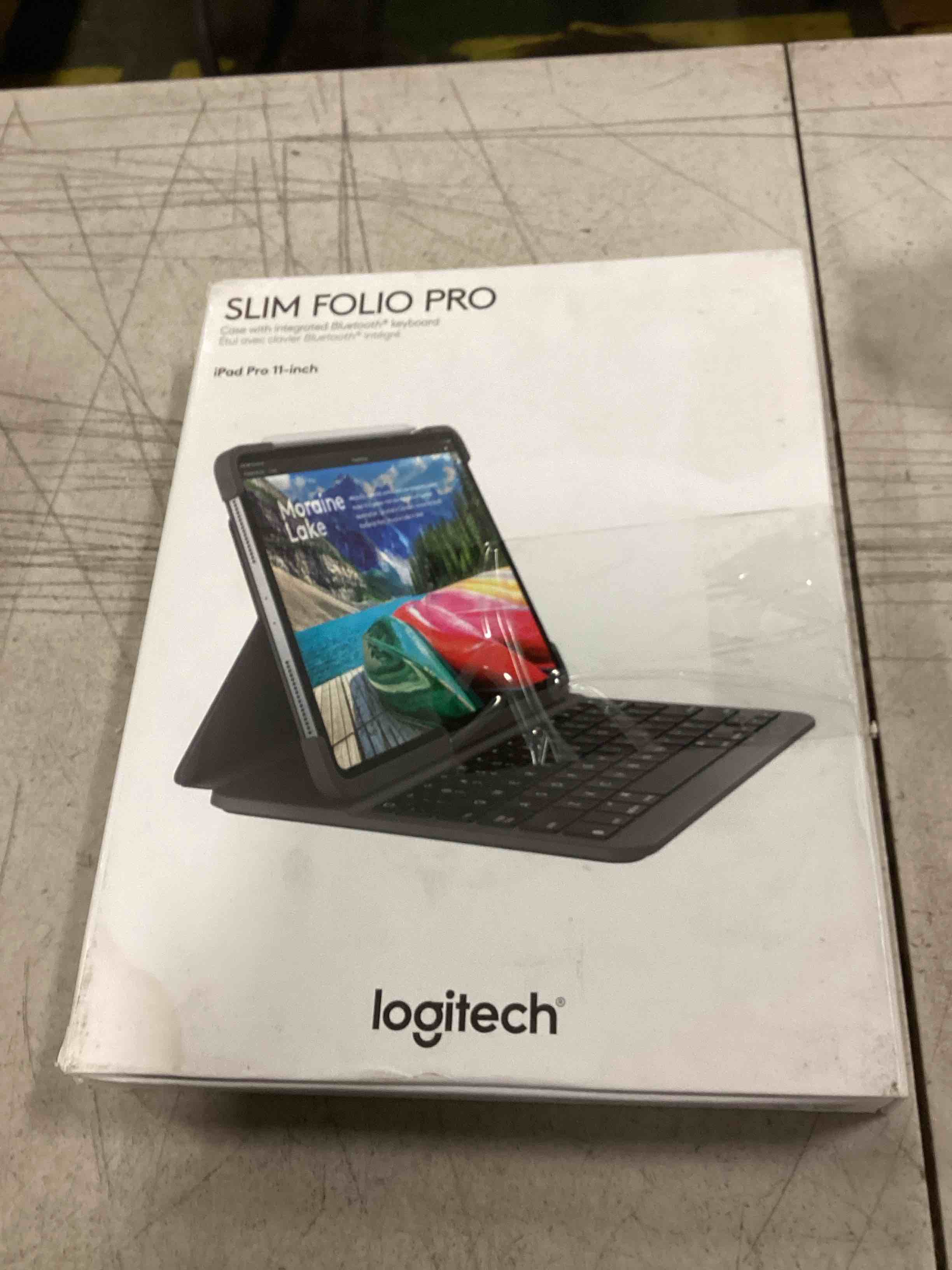 https://s3.amazonaws.com/lotting-images-prod/bidfta/BRN1750203_1734358792643.jpeg