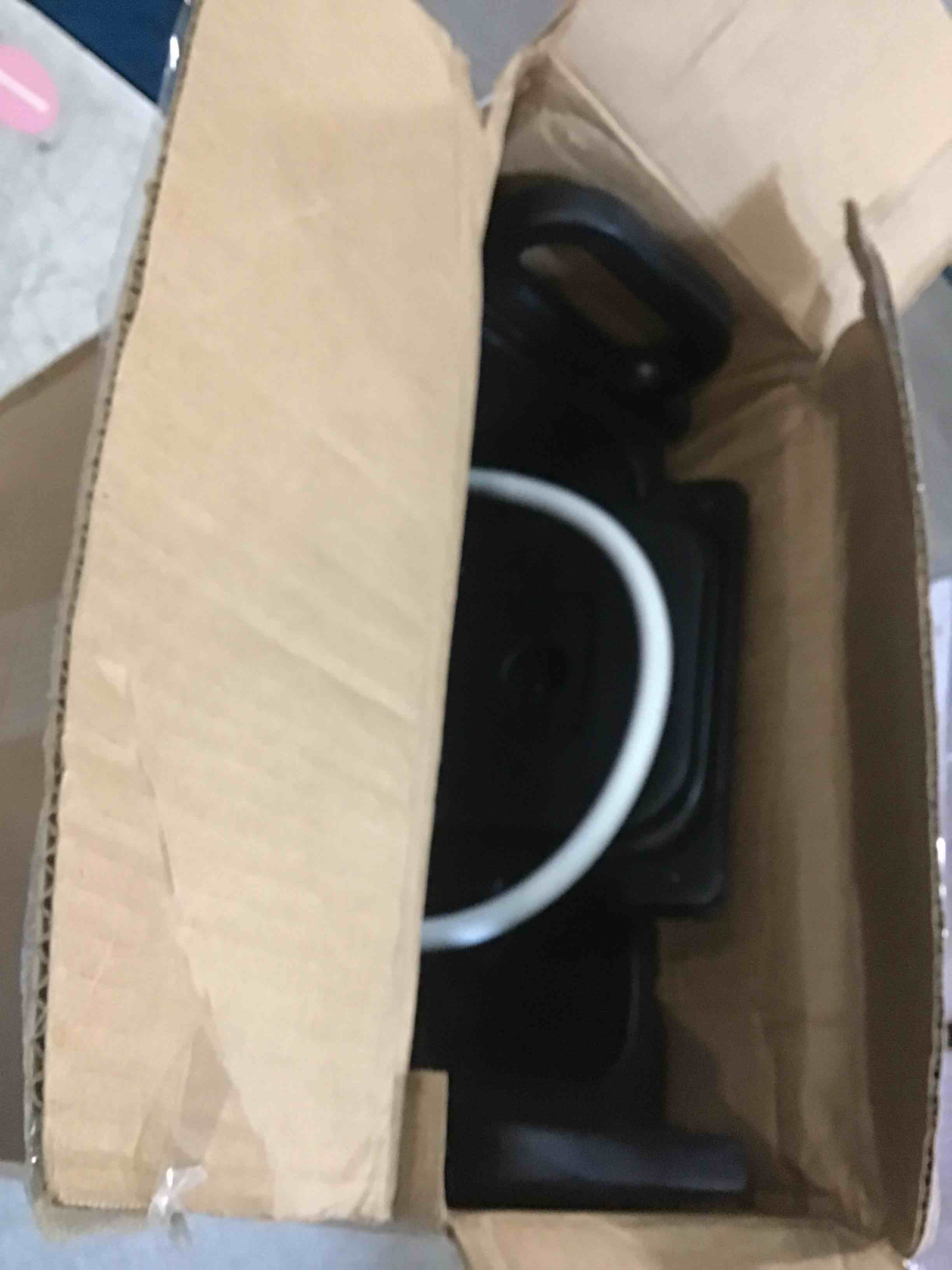 https://s3.amazonaws.com/lotting-images-prod/bidfta/BRN1753214_1736433597530.jpeg