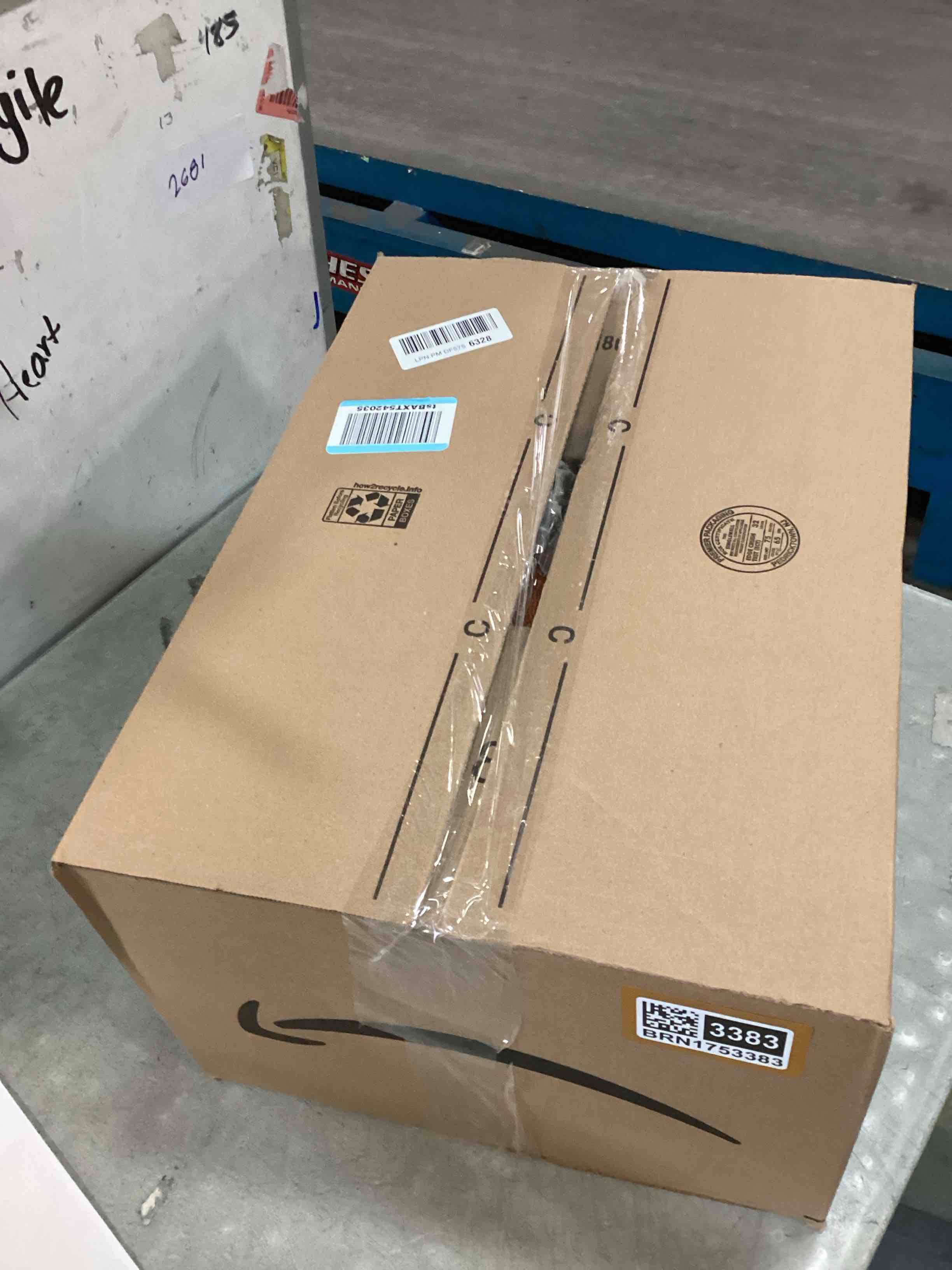 https://s3.amazonaws.com/lotting-images-prod/bidfta/BRN1753383_1736518508720.jpeg