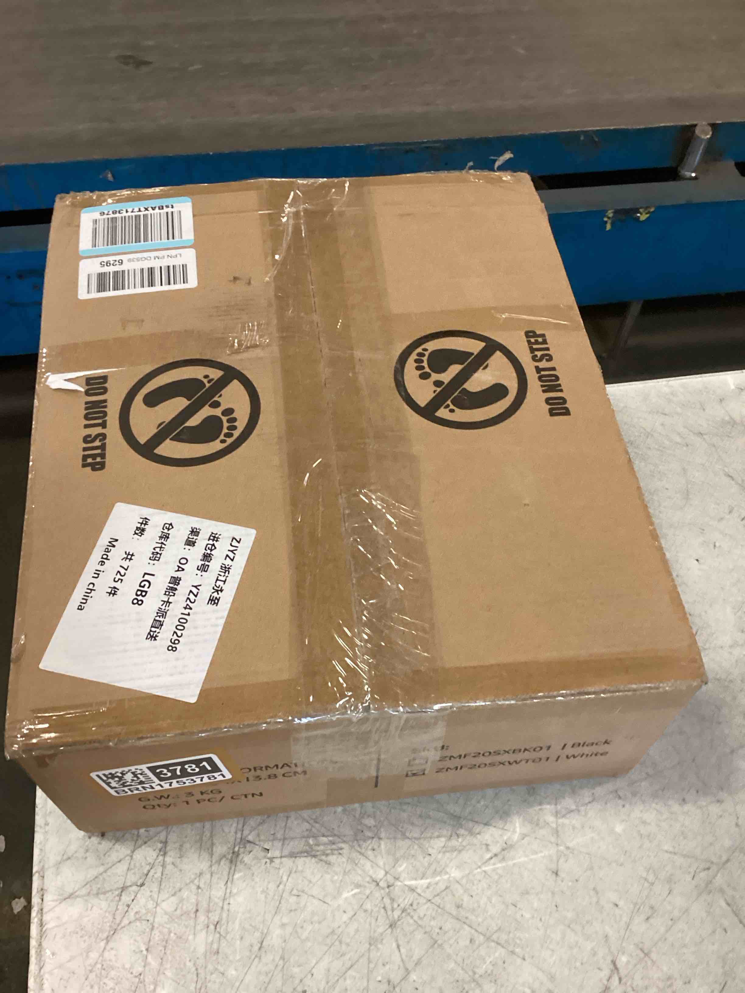 https://s3.amazonaws.com/lotting-images-prod/bidfta/BRN1753781_1736788626070.jpeg