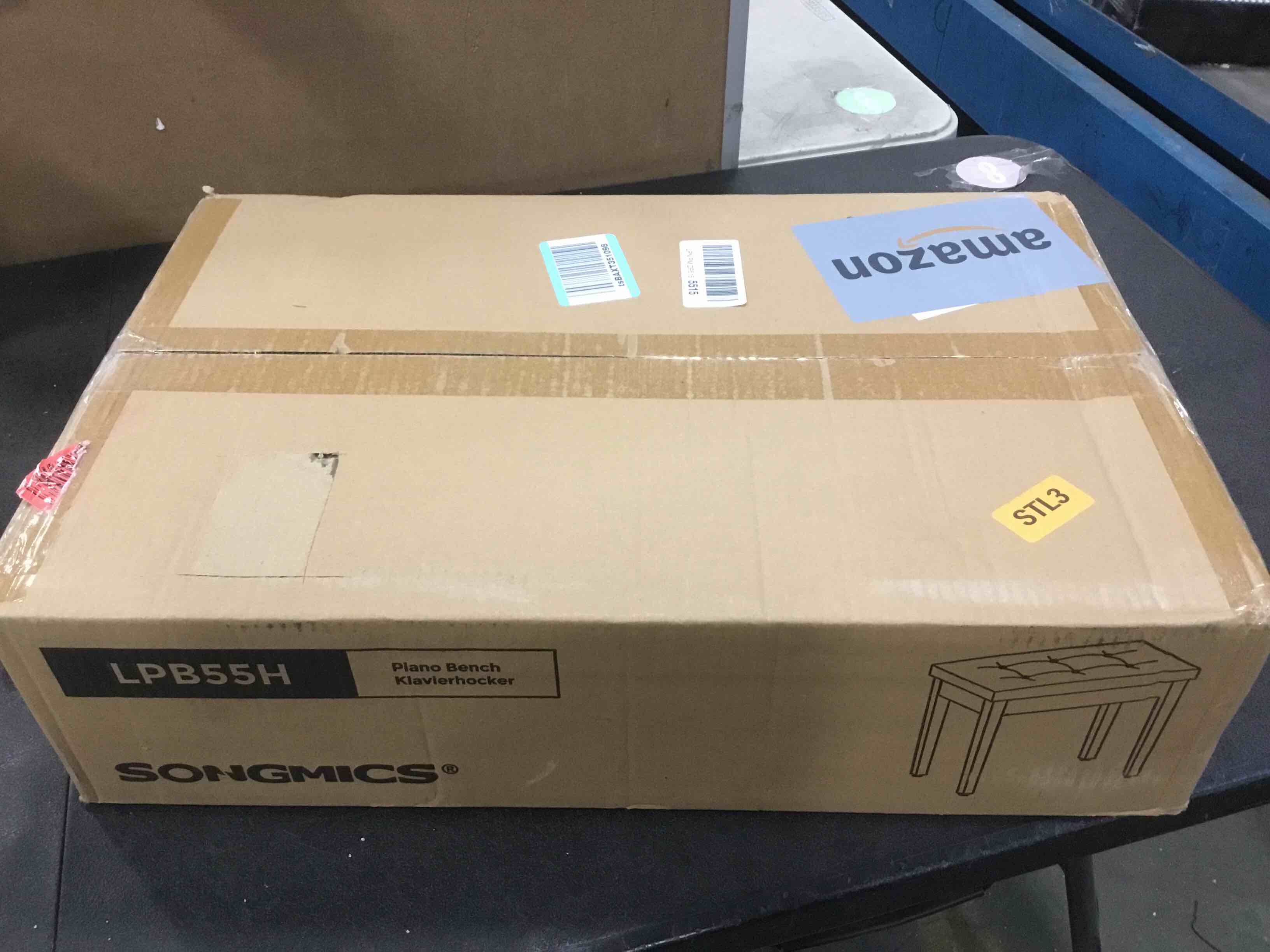 https://s3.amazonaws.com/lotting-images-prod/bidfta/BRN1754971_1738344497336.jpeg