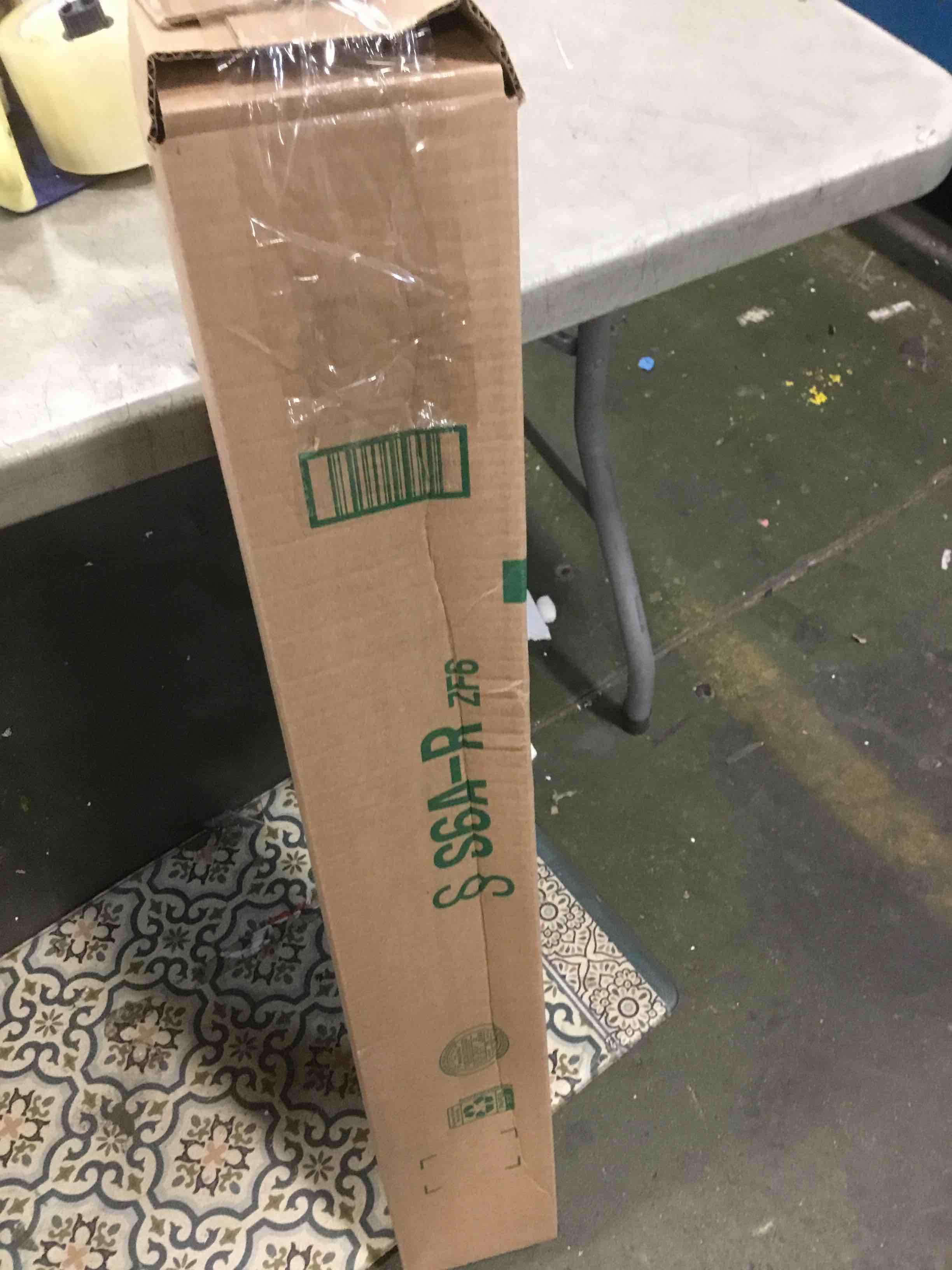 https://s3.amazonaws.com/lotting-images-prod/bidfta/BRN1755403_1738685807167.jpeg