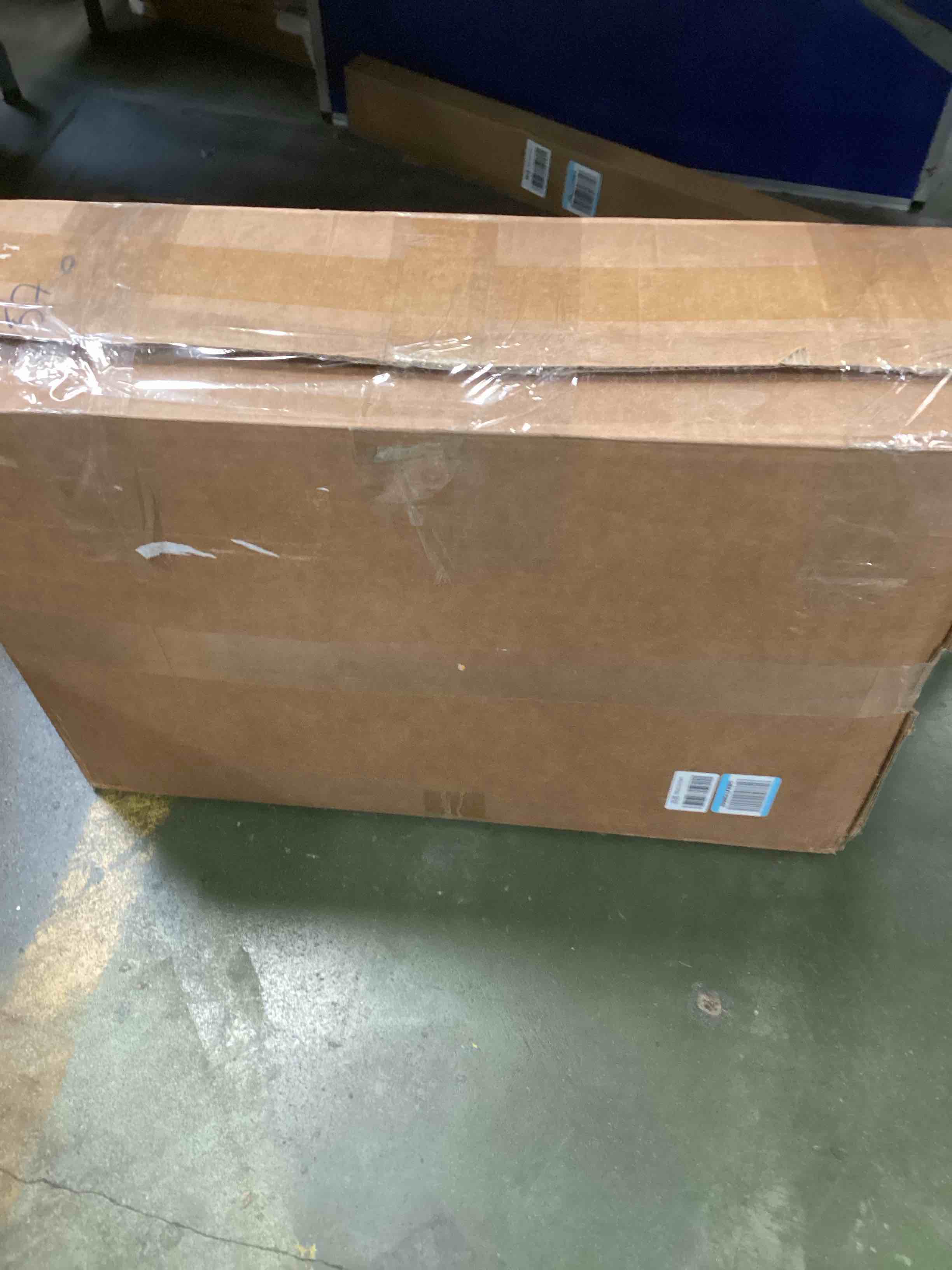 https://s3.amazonaws.com/lotting-images-prod/bidfta/BRN1757980_1737476008872.jpeg