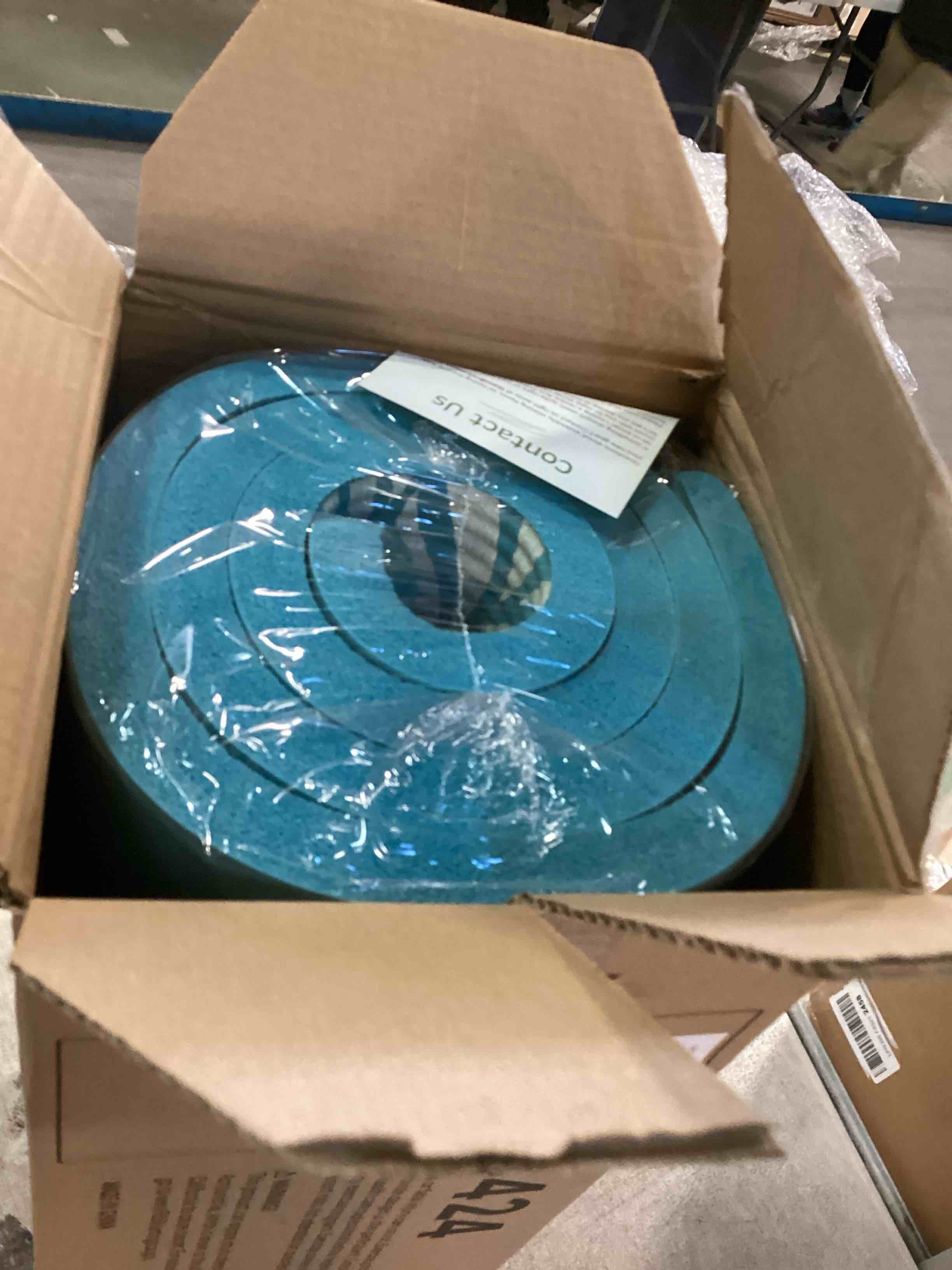 https://s3.amazonaws.com/lotting-images-prod/bidfta/BRN1758963_1737750829926.jpeg