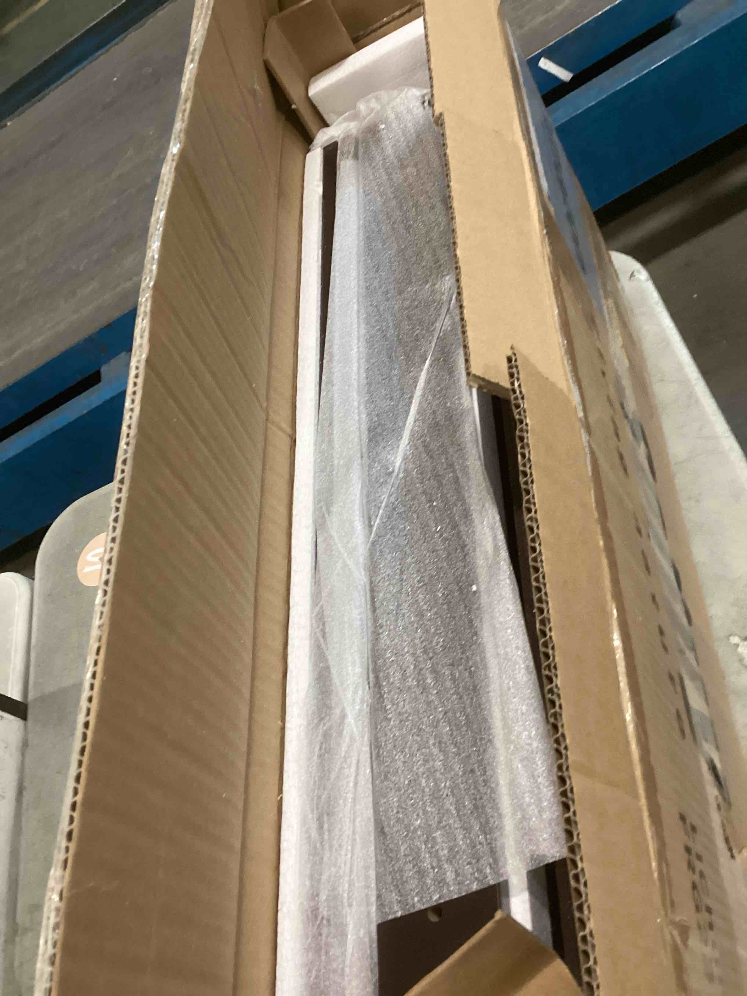 https://s3.amazonaws.com/lotting-images-prod/bidfta/BRN1759505_1736602127728.jpeg