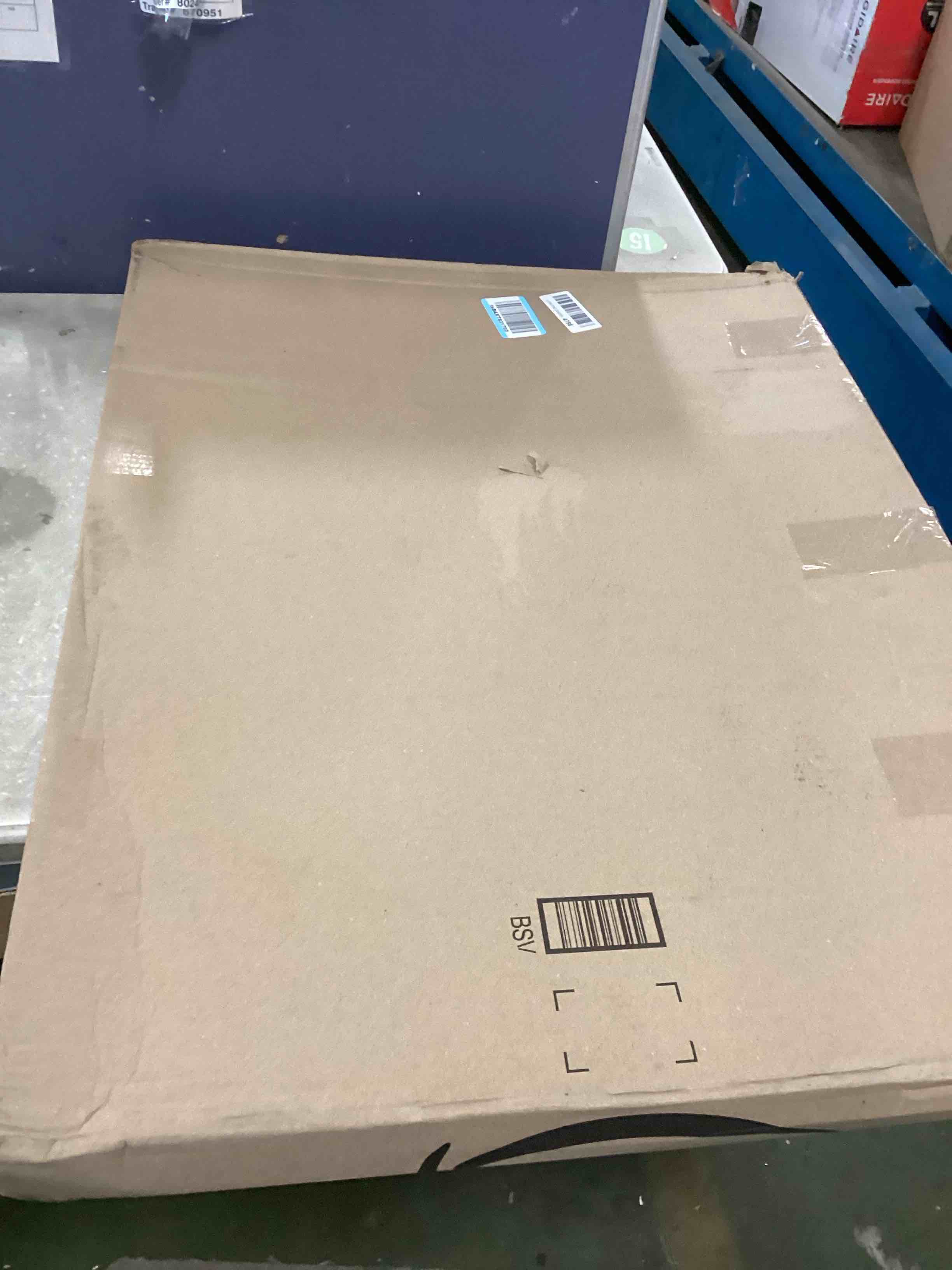 https://s3.amazonaws.com/lotting-images-prod/bidfta/BRN1760064_1737387802175.jpeg