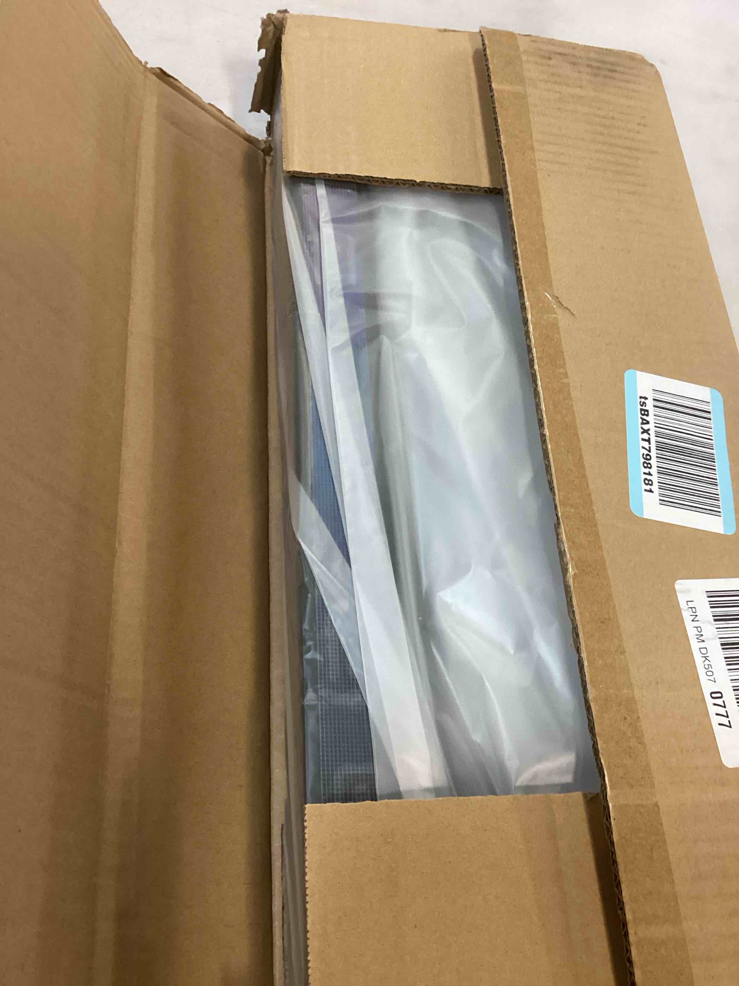https://s3.amazonaws.com/lotting-images-prod/bidfta/BRN1761811_1738083679676.jpeg