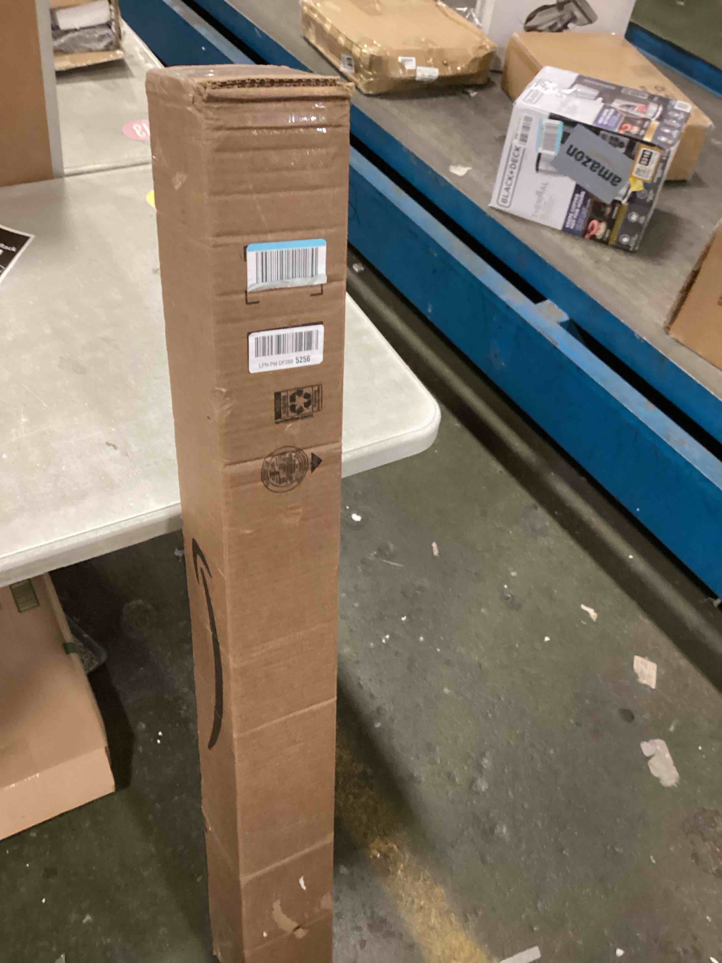 https://s3.amazonaws.com/lotting-images-prod/bidfta/BRN1762016_1736861946020.jpeg
