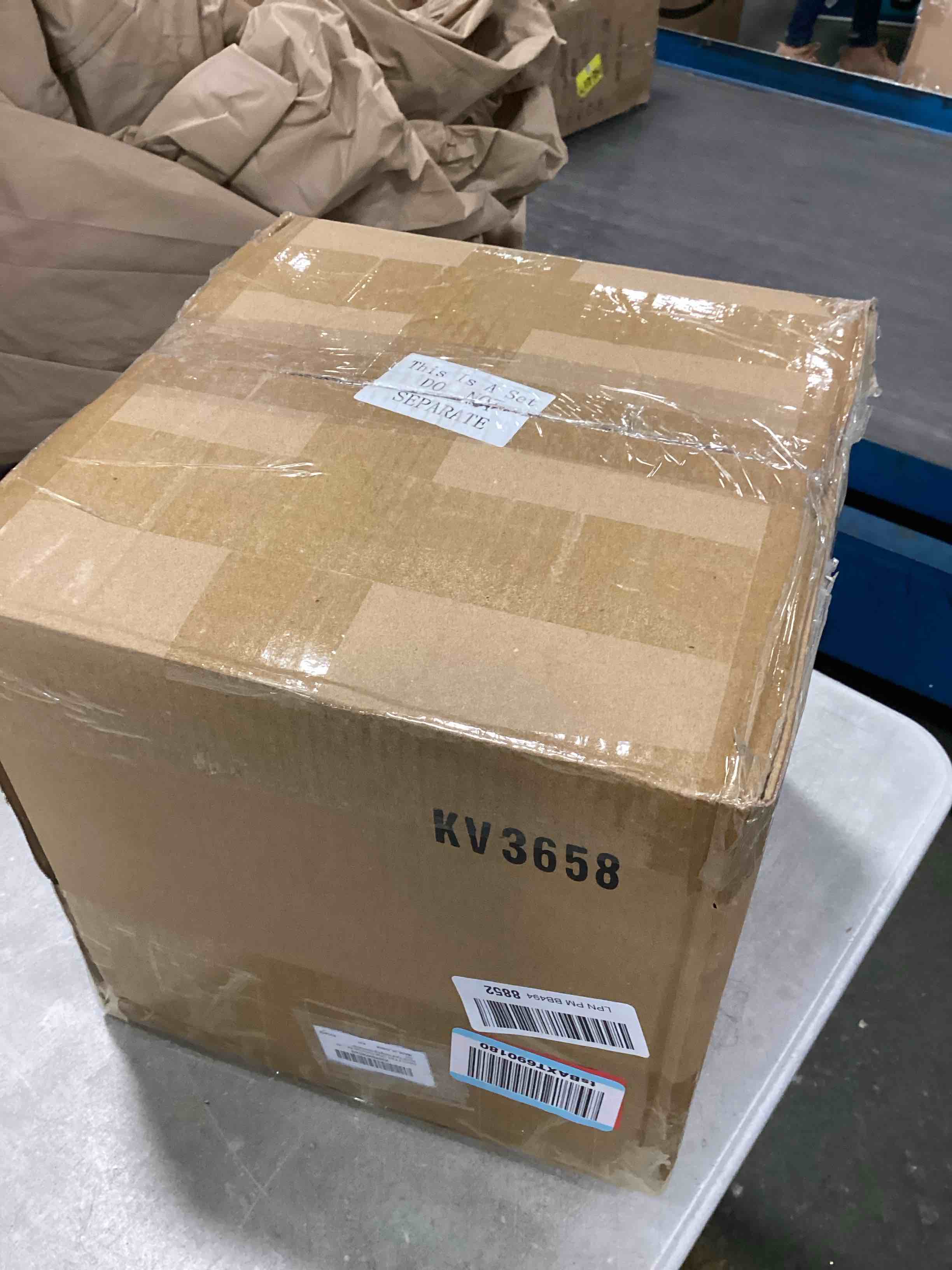 https://s3.amazonaws.com/lotting-images-prod/bidfta/BRN1762025_1736864248325.jpeg