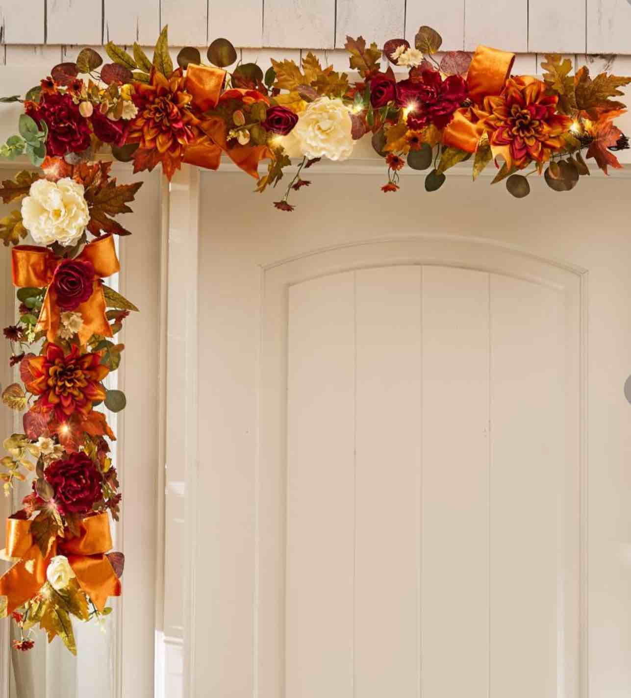 The Prelit Harvest Hues Decor
