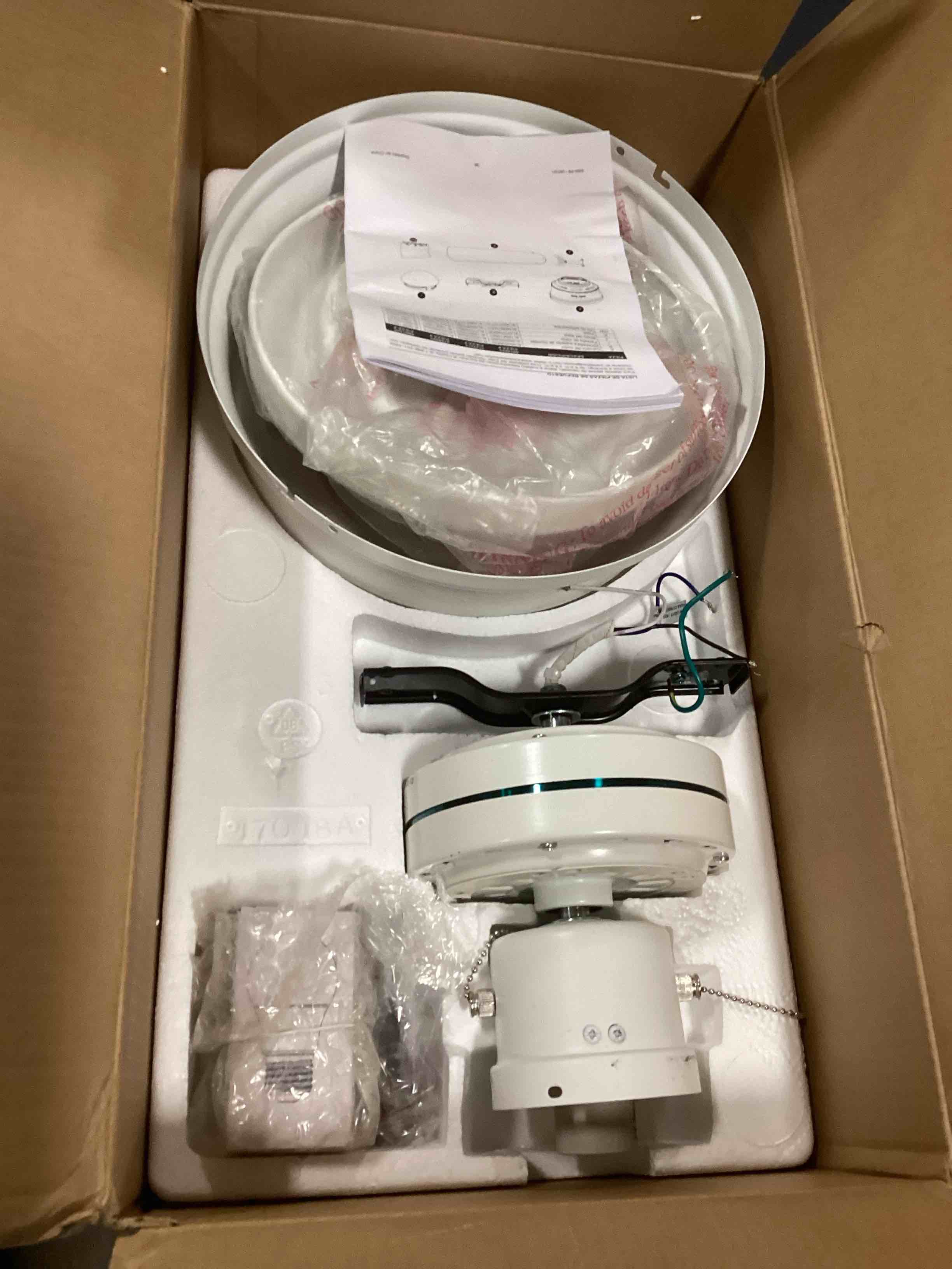 https://s3.amazonaws.com/lotting-images-prod/bidfta/BRN1763042_1737549832142.jpeg