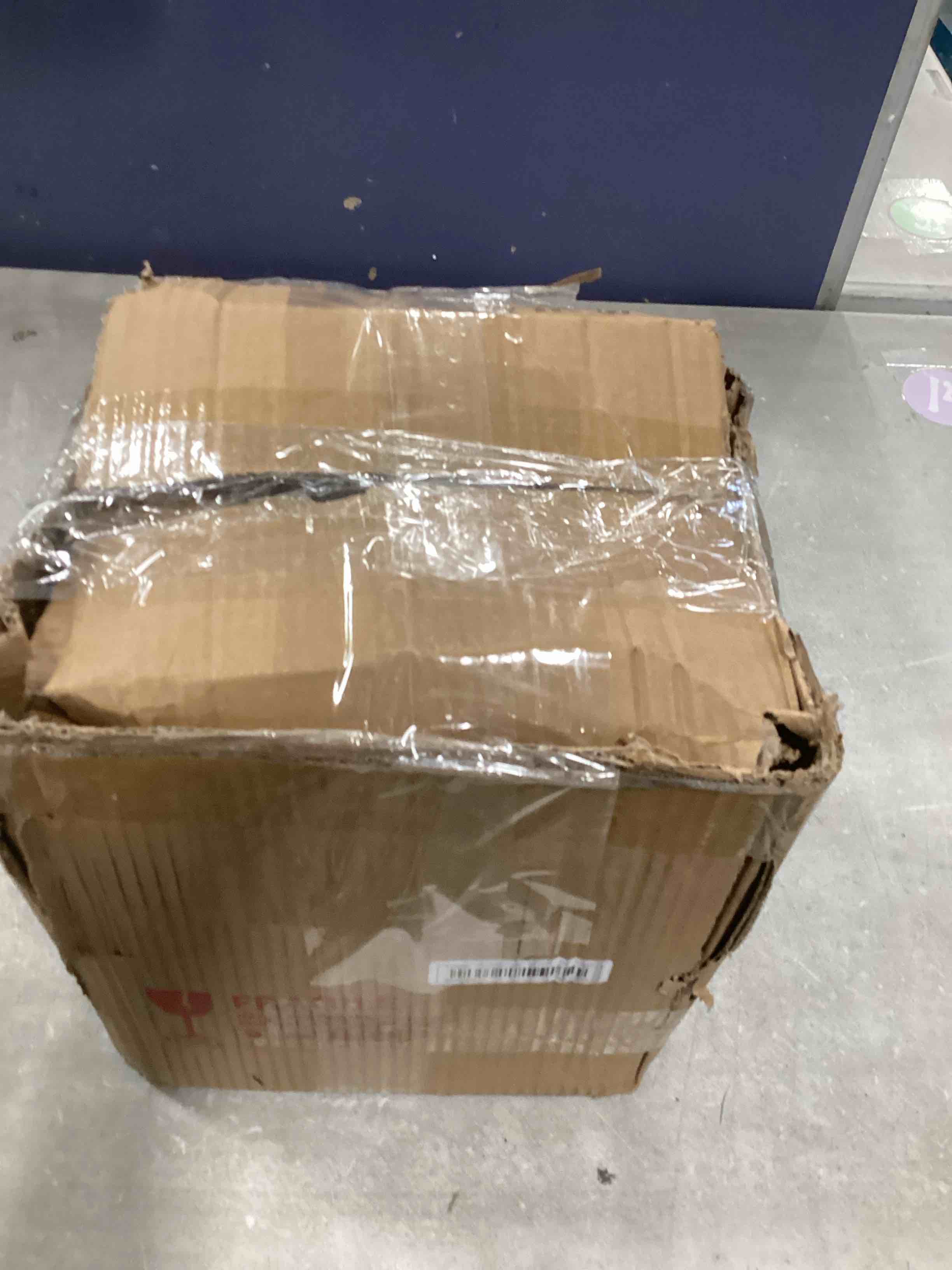 https://s3.amazonaws.com/lotting-images-prod/bidfta/BRN1763135_1737562468037.jpeg