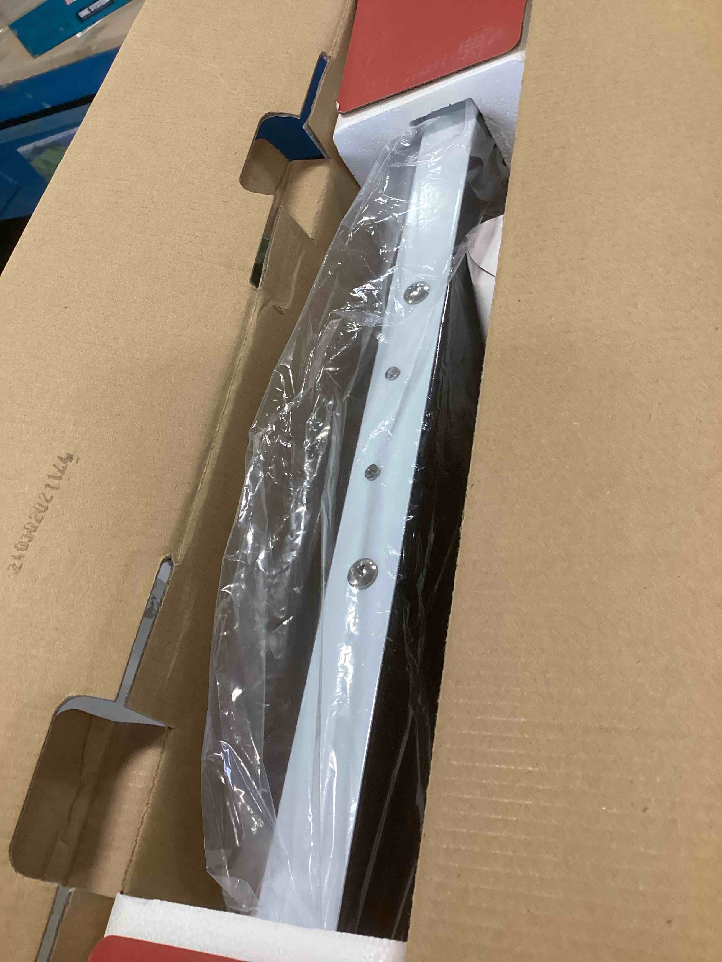 https://s3.amazonaws.com/lotting-images-prod/bidfta/BRN1764741_1738165003283.jpeg
