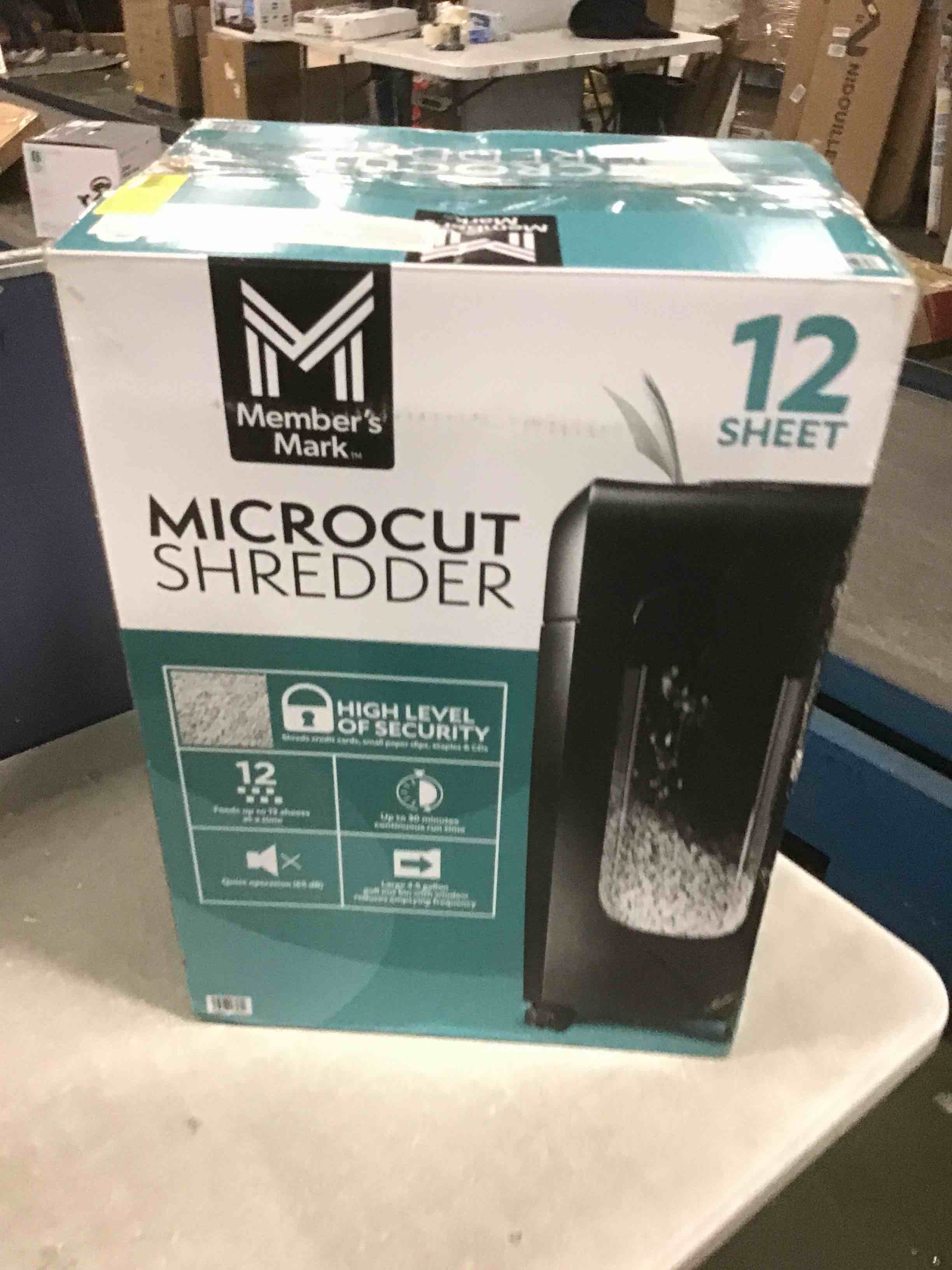 https://s3.amazonaws.com/lotting-images-prod/bidfta/BRN1765351_1734726136074.jpeg