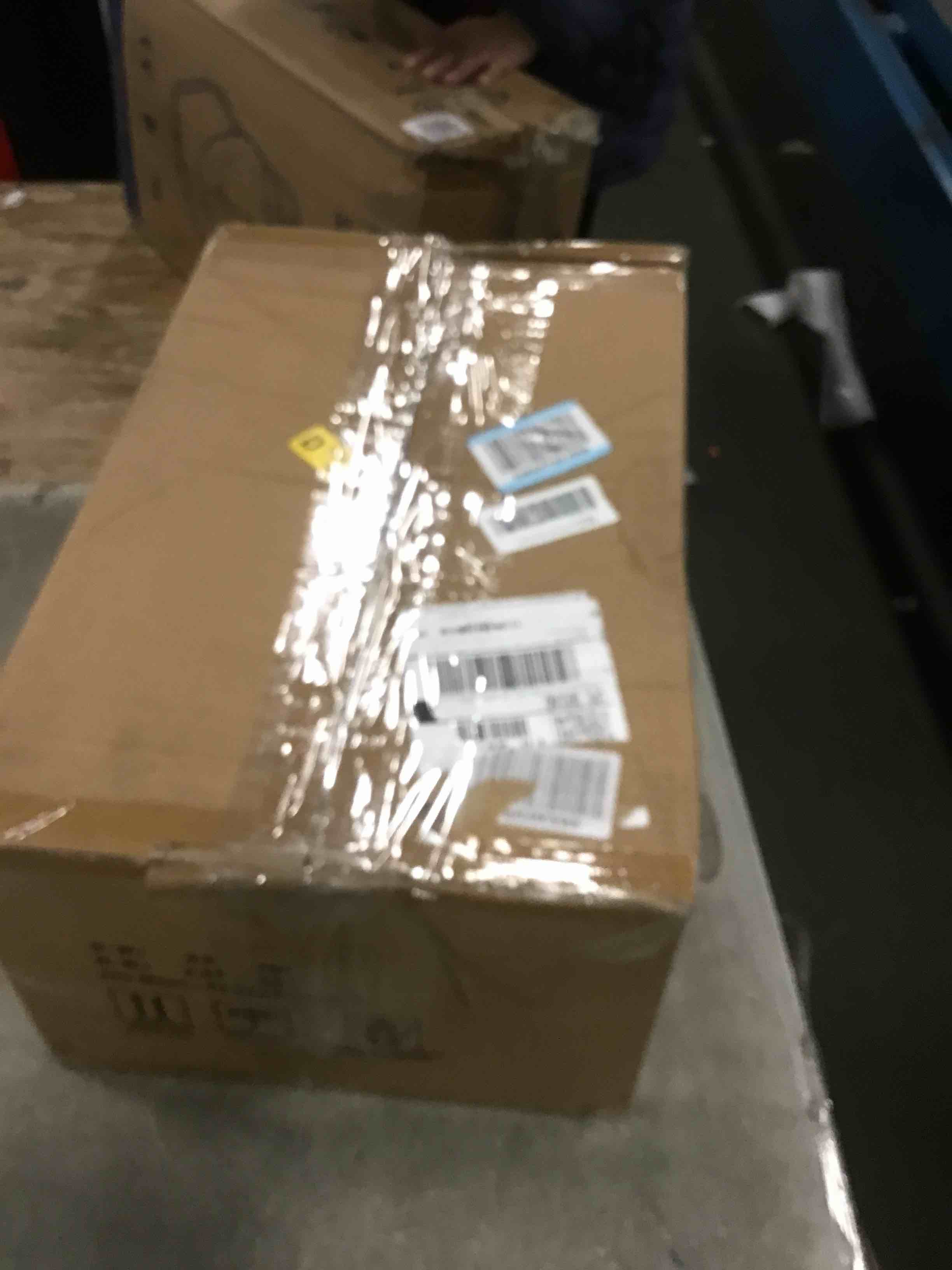 https://s3.amazonaws.com/lotting-images-prod/bidfta/BRN1766184_1735332930865.jpeg