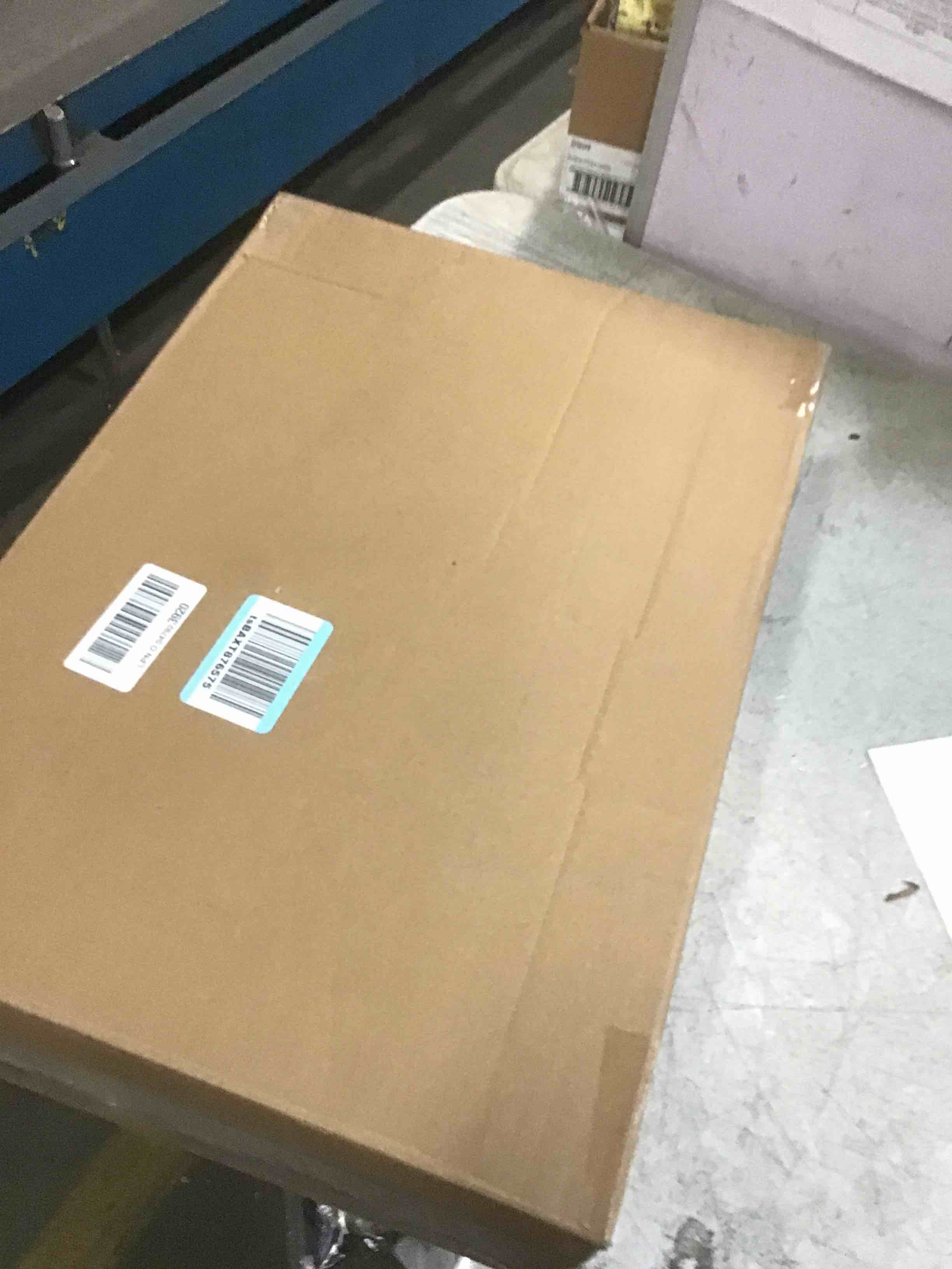 https://s3.amazonaws.com/lotting-images-prod/bidfta/BRN1766948_1735852393022.jpeg
