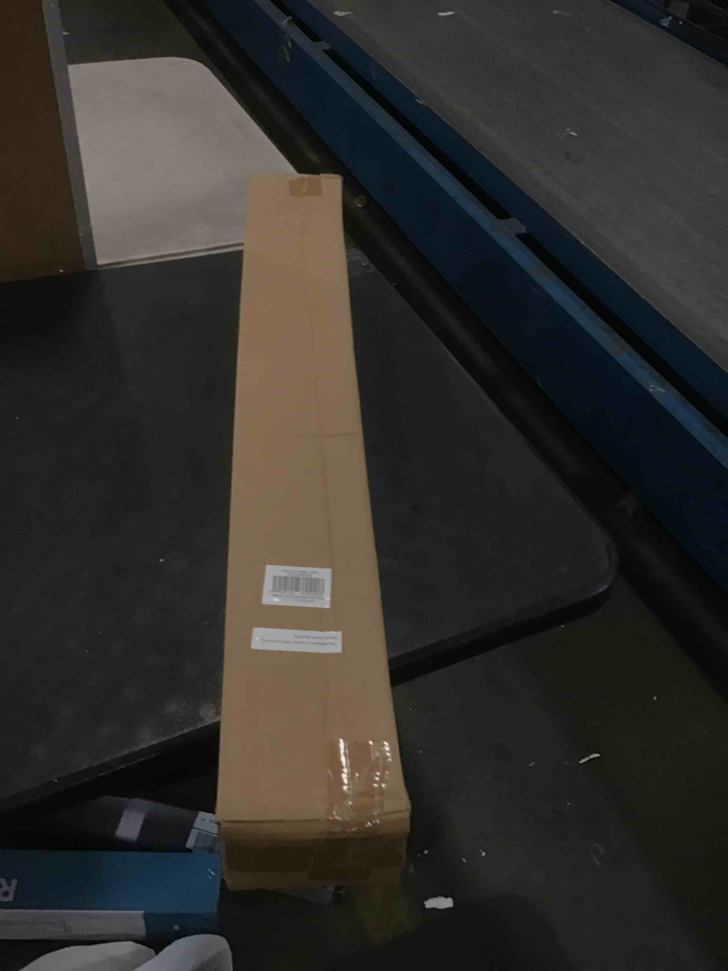 https://s3.amazonaws.com/lotting-images-prod/bidfta/BRN1767439_1736346537406.jpeg