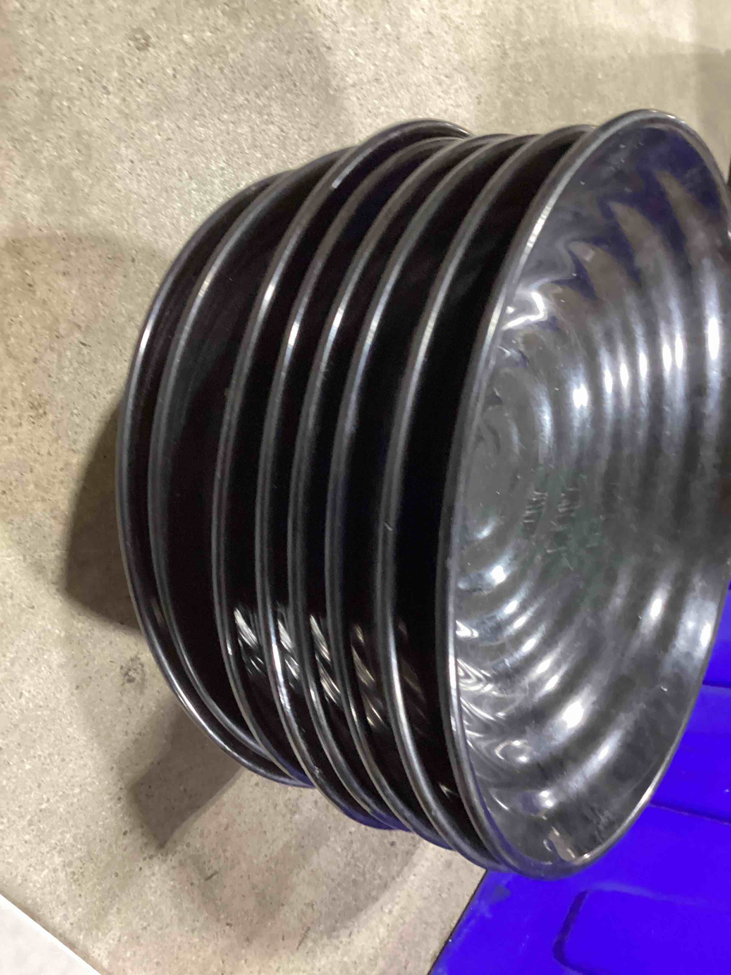 mediums blacks deep plates 