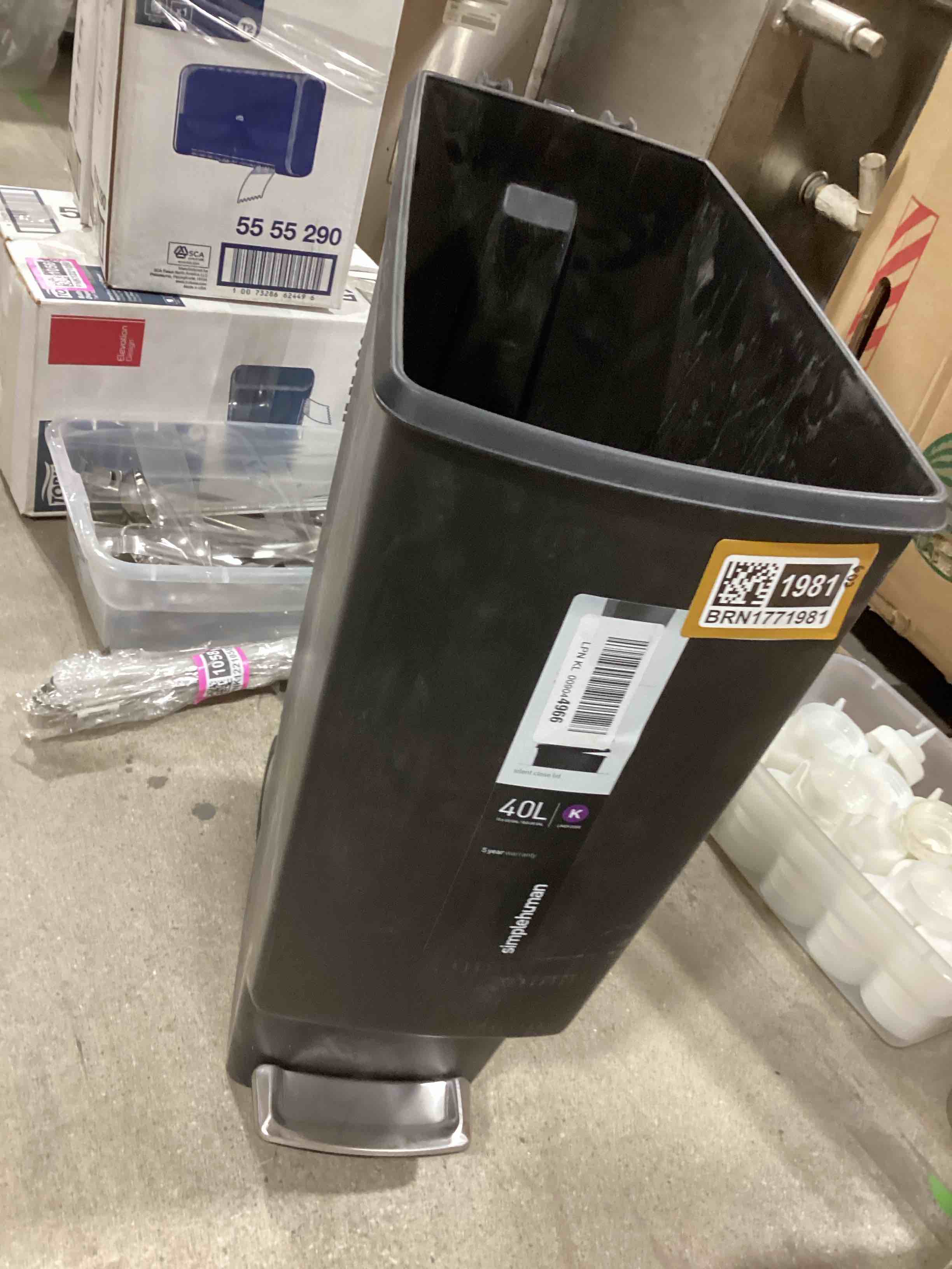 simplehuman trash container 