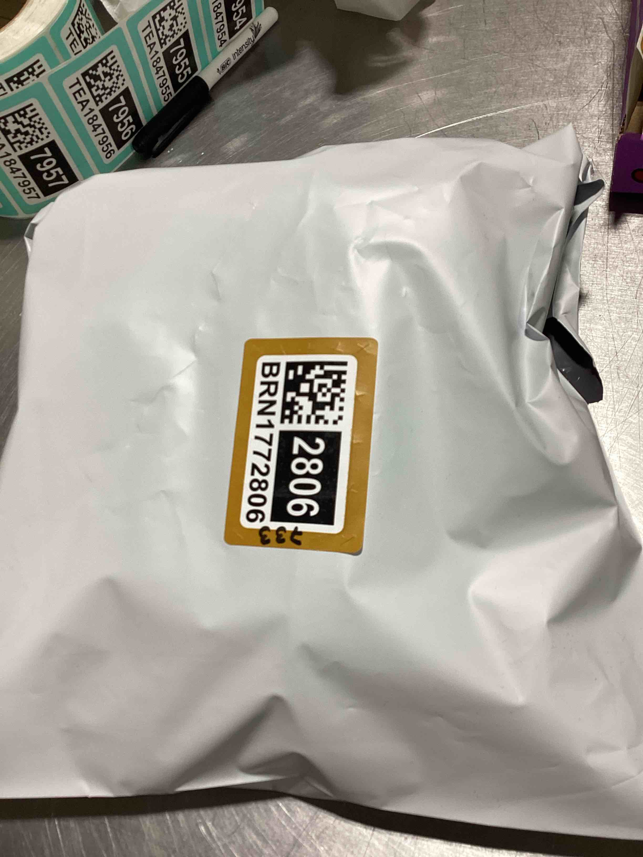 https://s3.amazonaws.com/lotting-images-prod/bidfta/BRN1772806_1746021461301.jpeg