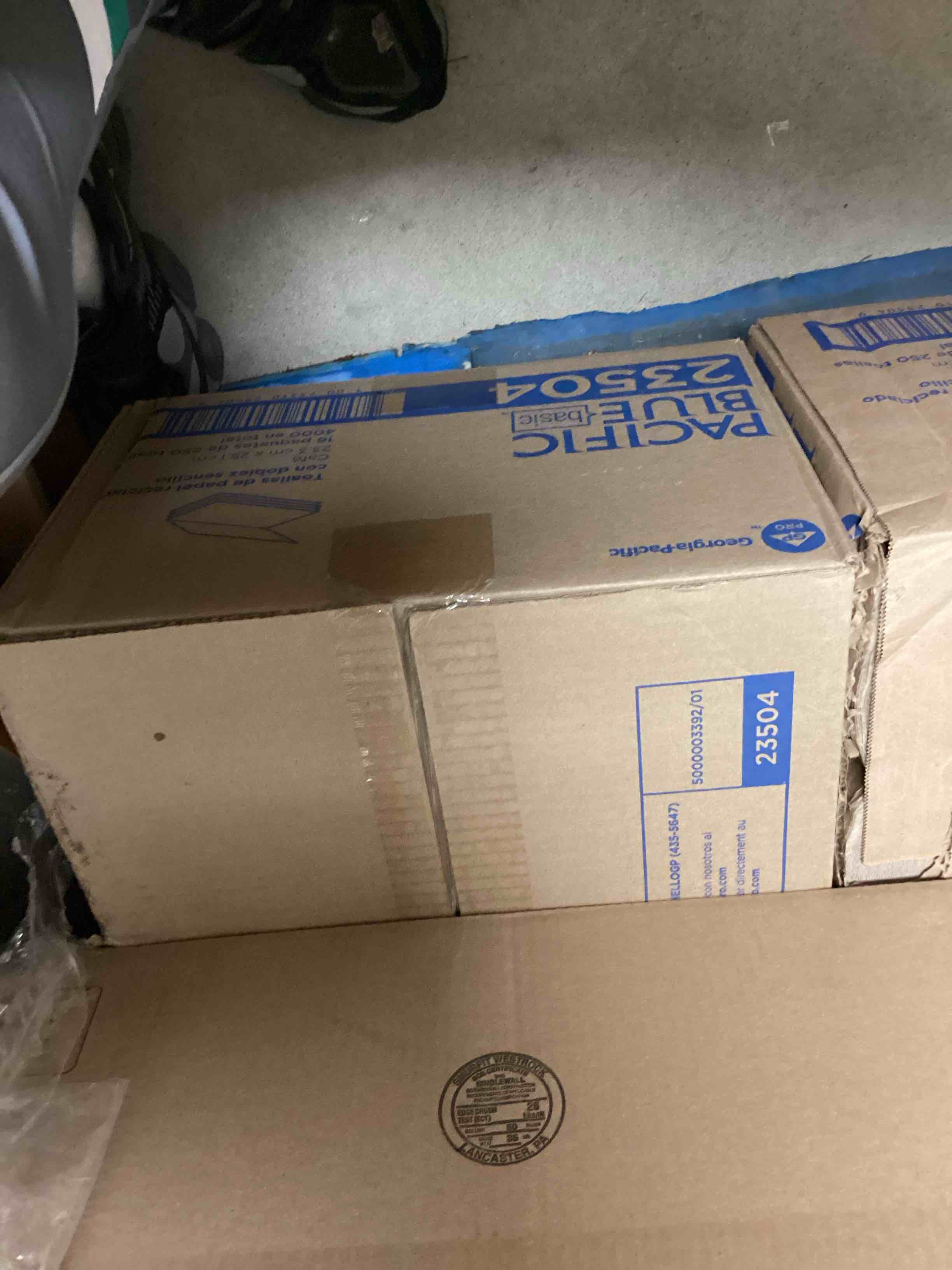 https://s3.amazonaws.com/lotting-images-prod/bidfta/BRN1773372_1746372265090.jpeg