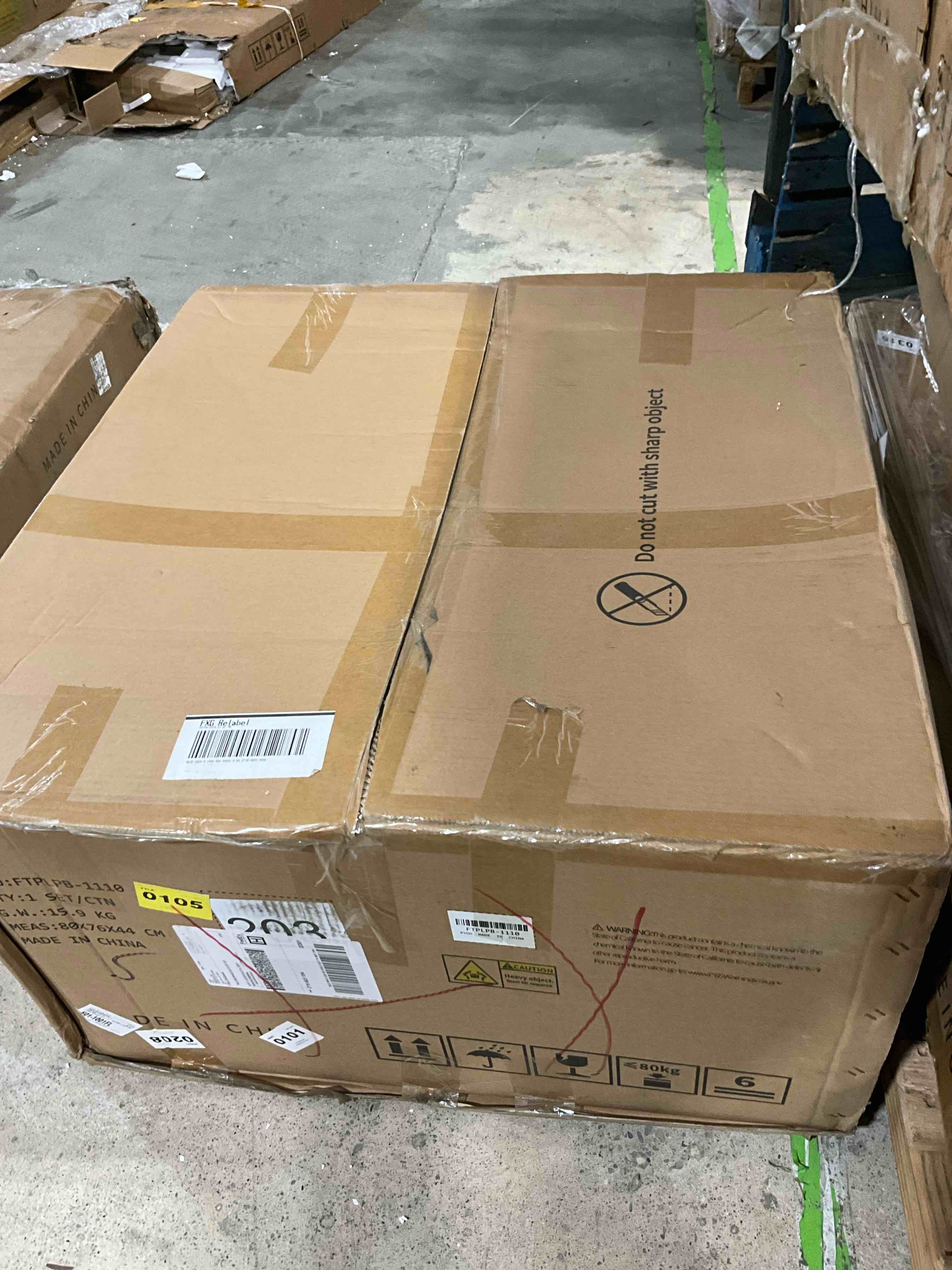 https://s3.amazonaws.com/lotting-images-prod/bidfta/BRN1774103_1750696168922.jpeg