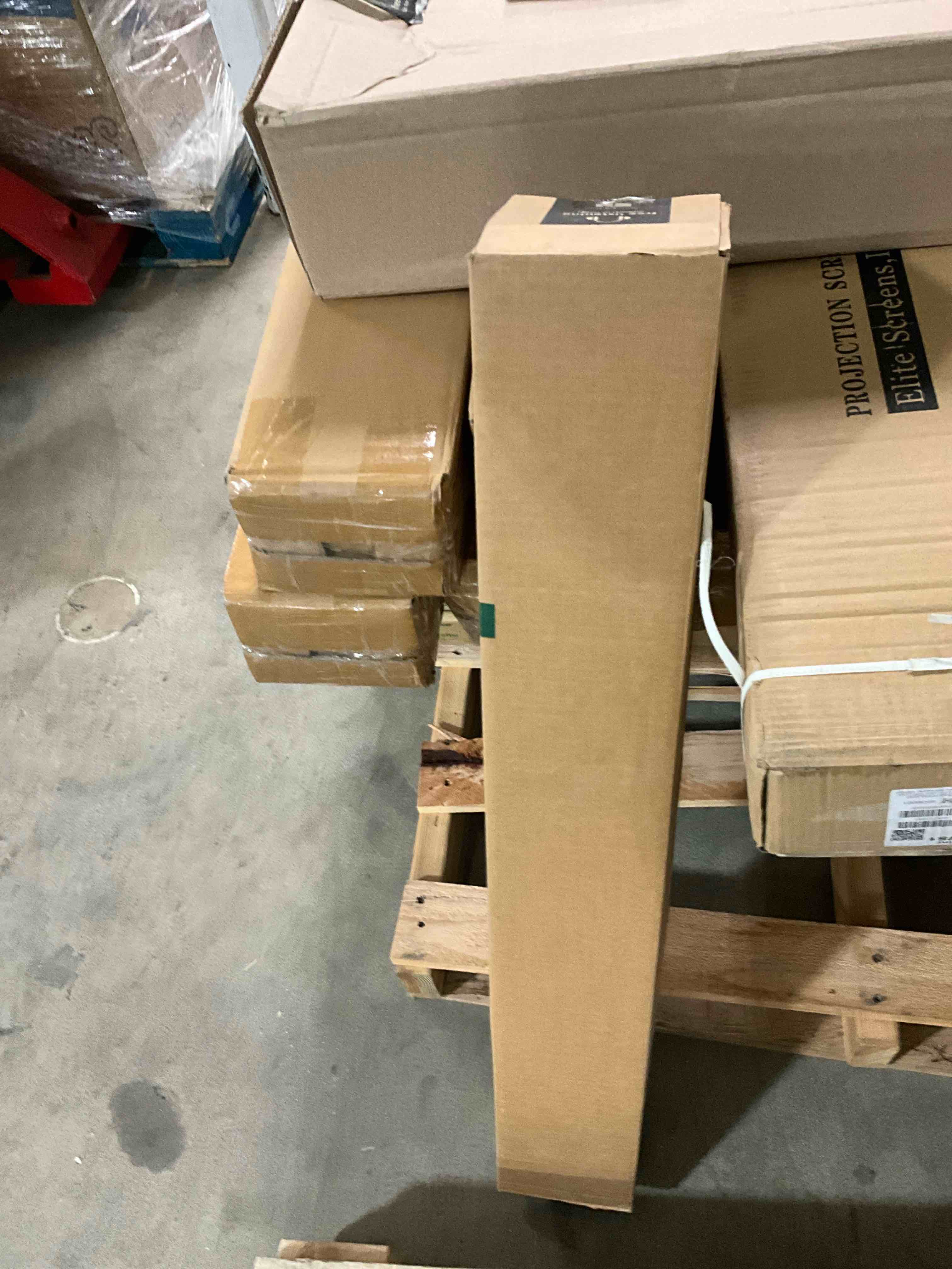 https://s3.amazonaws.com/lotting-images-prod/bidfta/BRN1775337_1752156628650.jpeg