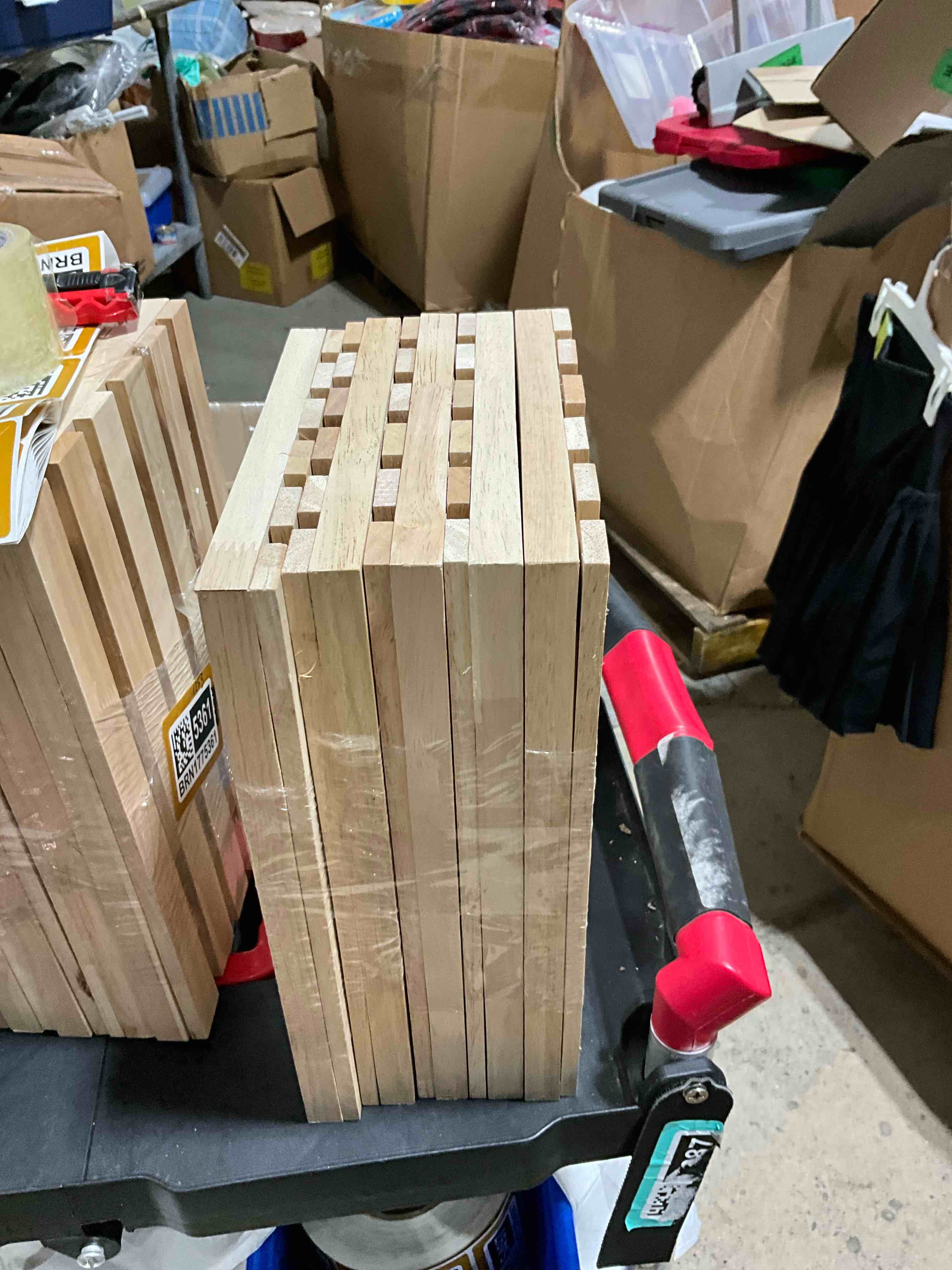 https://s3.amazonaws.com/lotting-images-prod/bidfta/BRN1775362_1752588952790.jpeg