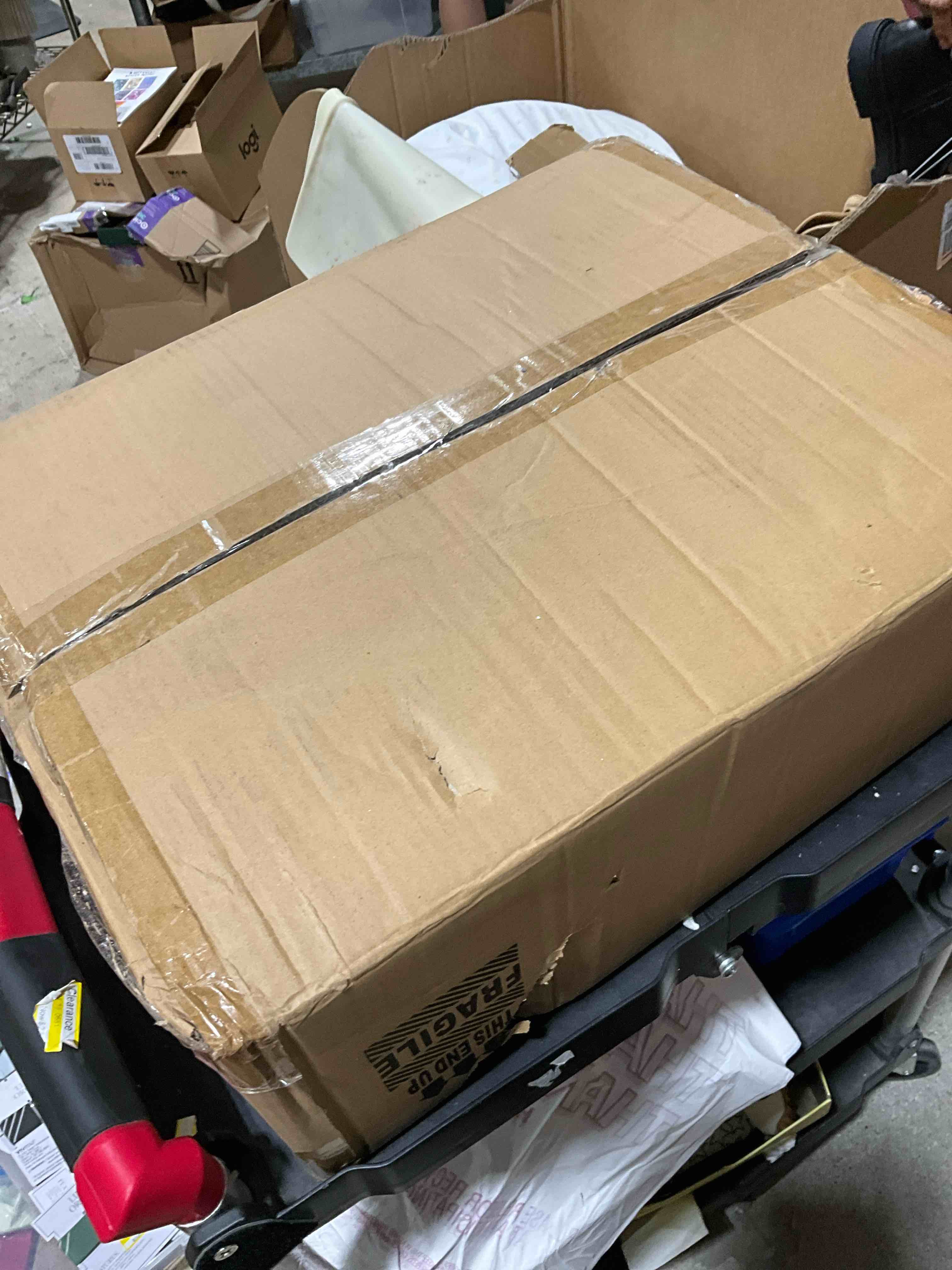 https://s3.amazonaws.com/lotting-images-prod/bidfta/BRN1775376_1752269614301.jpeg
