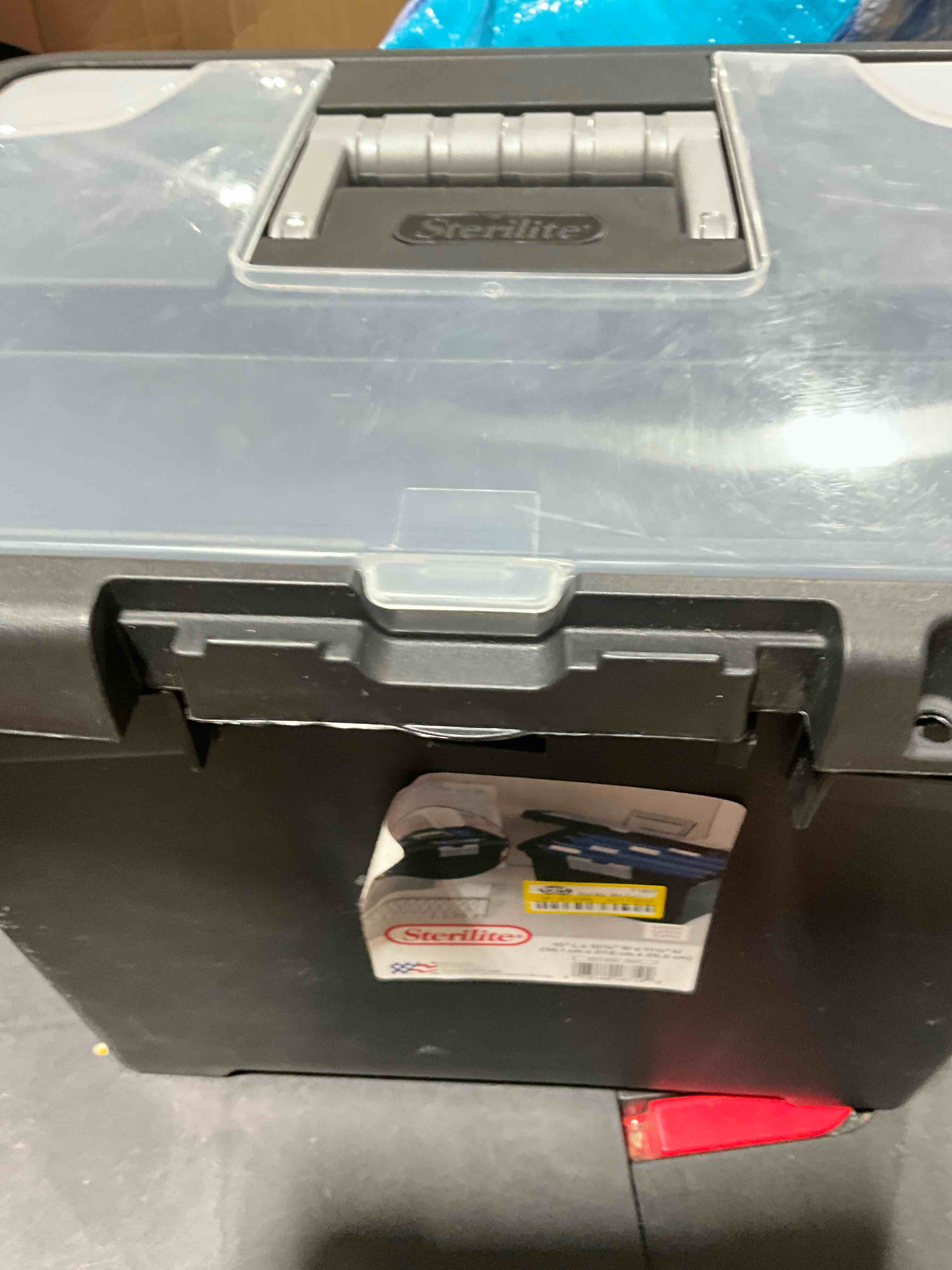 https://s3.amazonaws.com/lotting-images-prod/bidfta/BRN1775399_1752252100425.jpeg