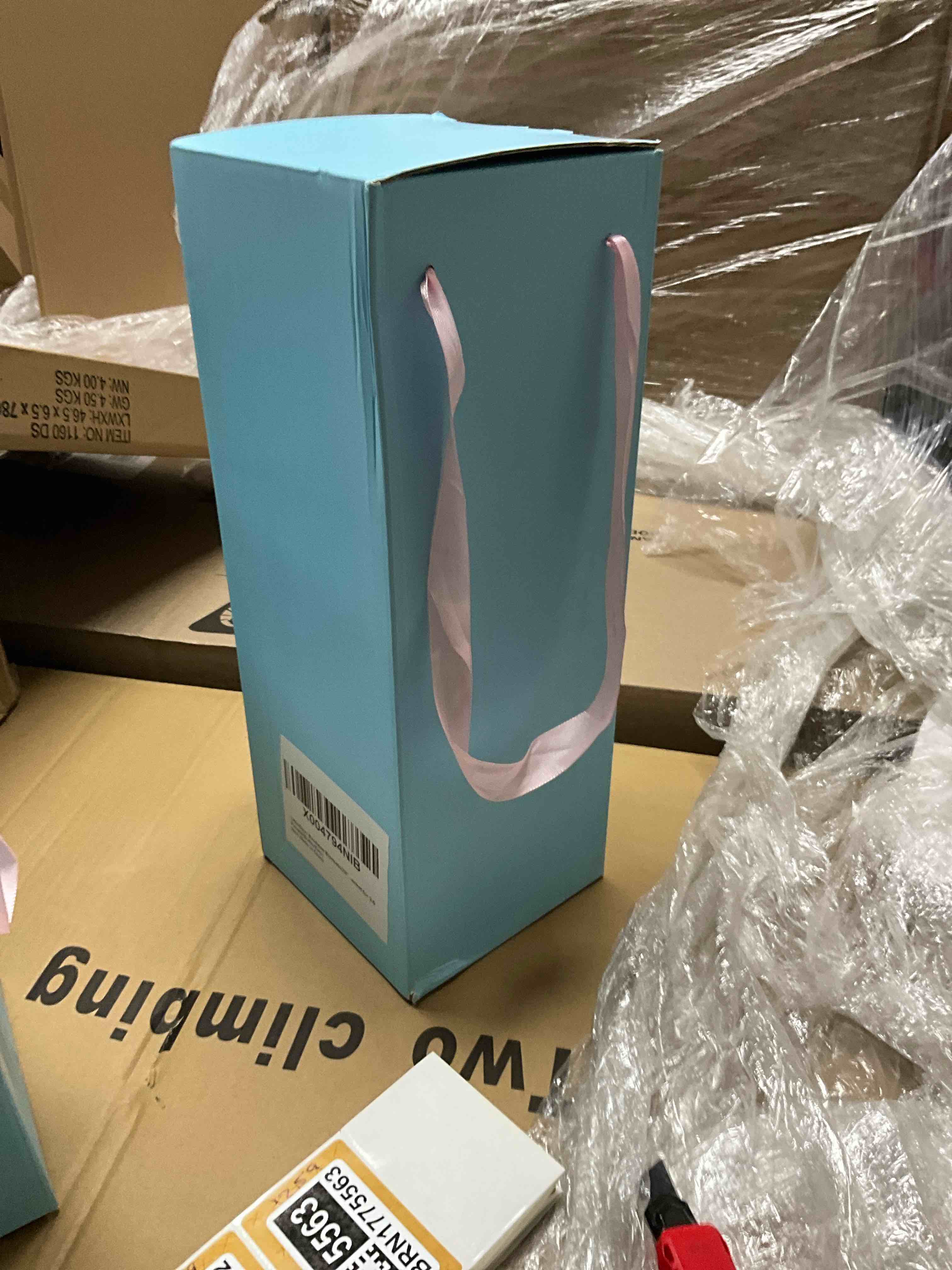 https://s3.amazonaws.com/lotting-images-prod/bidfta/BRN1775563_1752678385087.jpeg