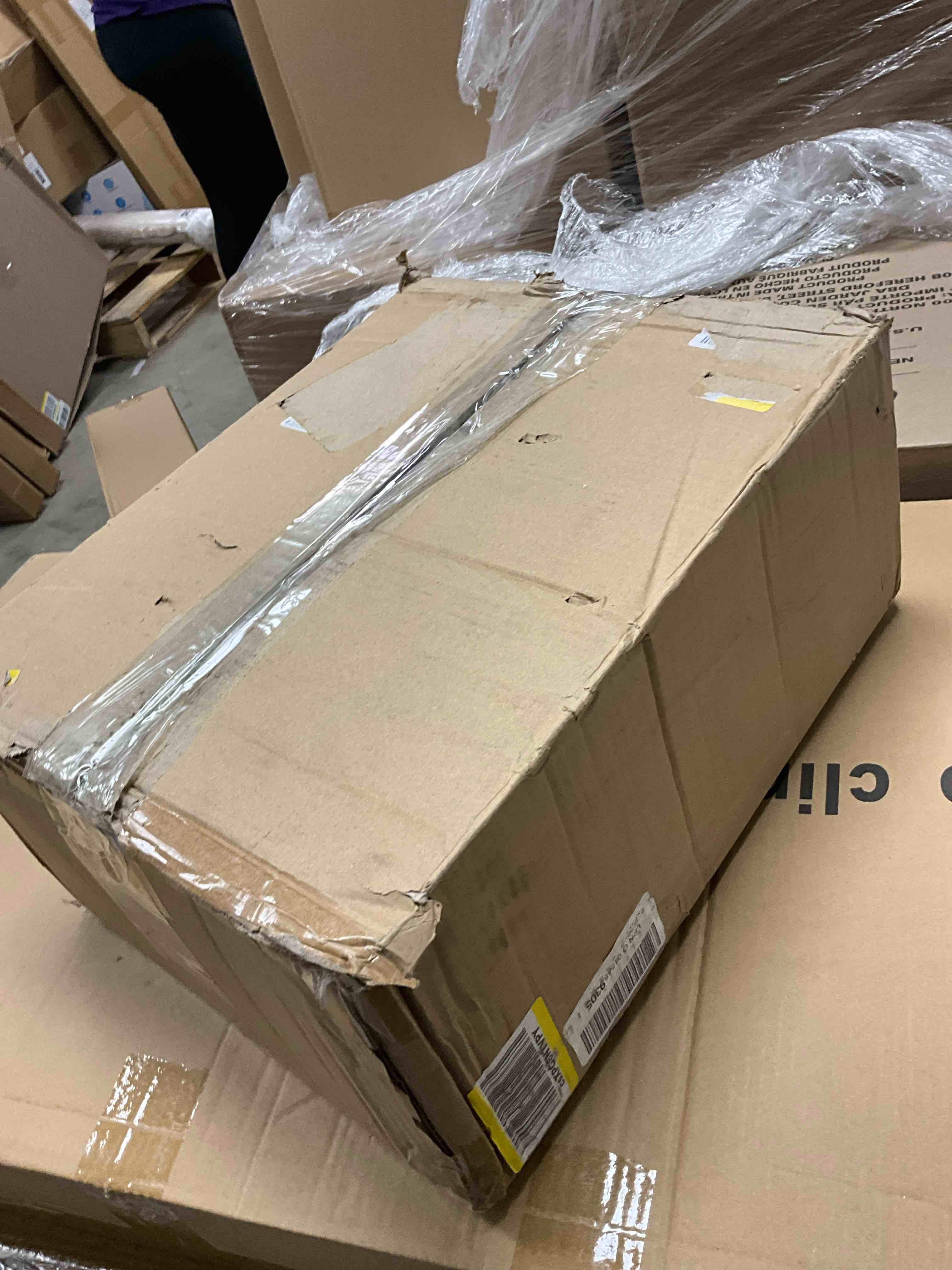 https://s3.amazonaws.com/lotting-images-prod/bidfta/BRN1775565_1752678078007.jpeg