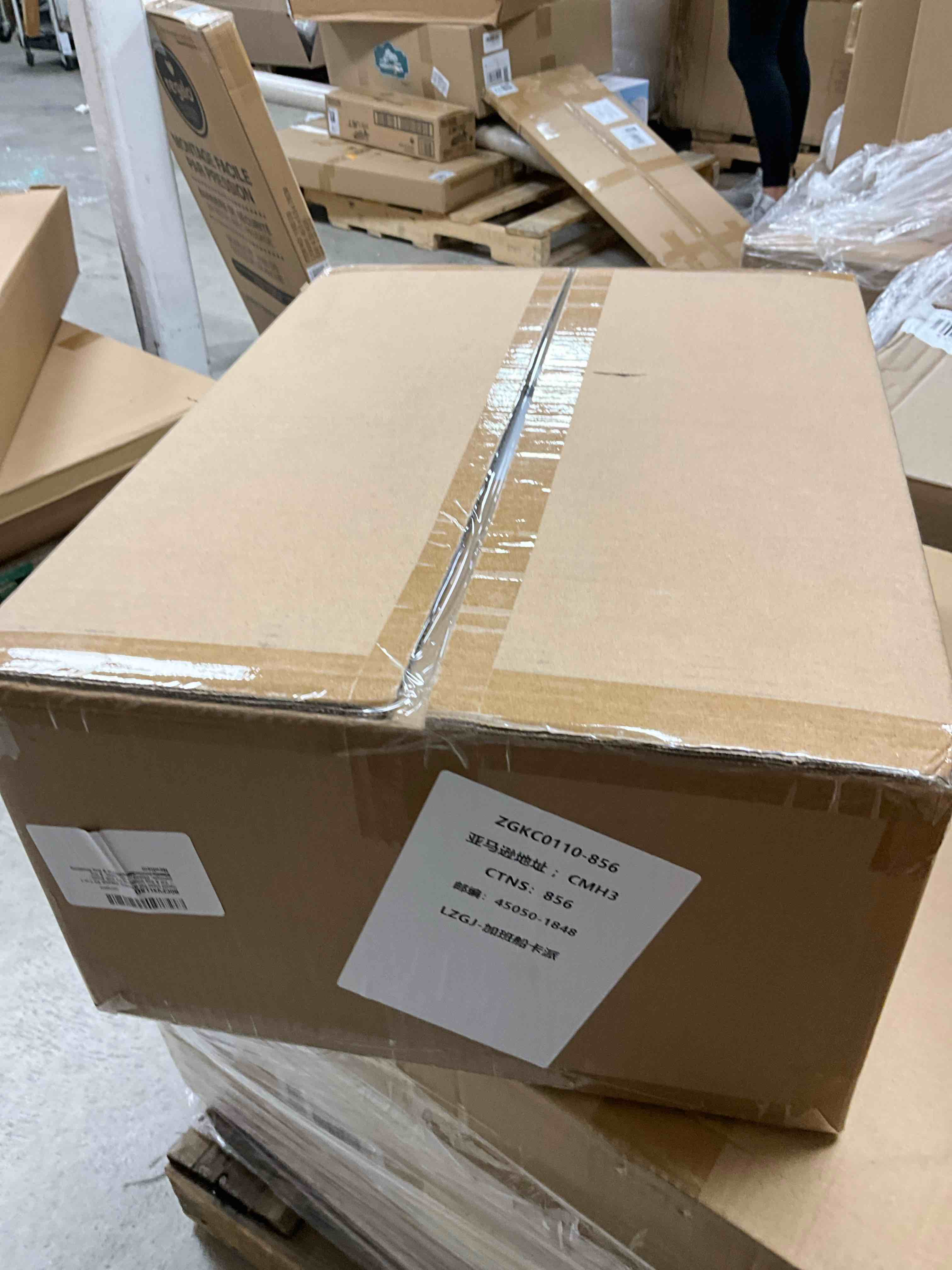 https://s3.amazonaws.com/lotting-images-prod/bidfta/BRN1775578_1752675715708.jpeg