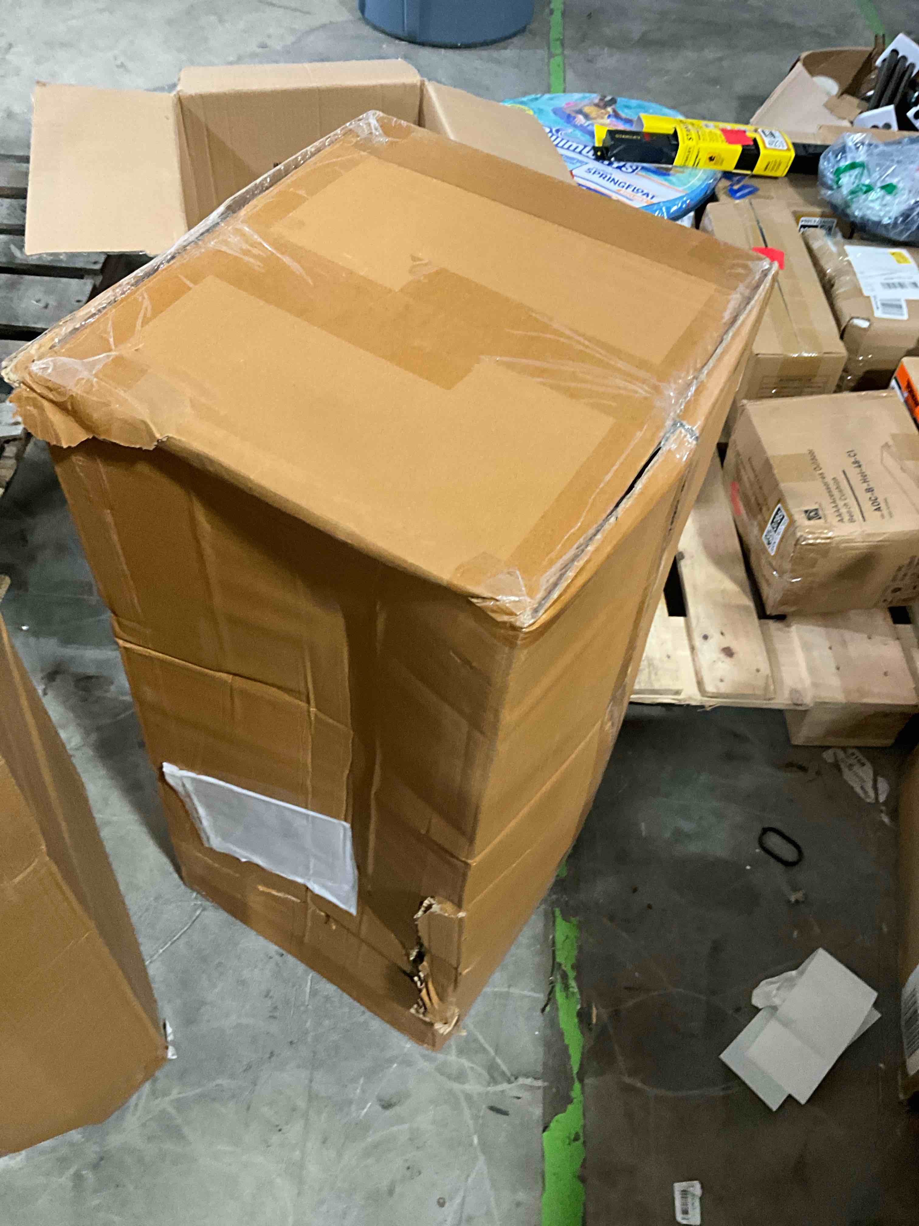 https://s3.amazonaws.com/lotting-images-prod/bidfta/BRN1775592_1753108373492.jpeg