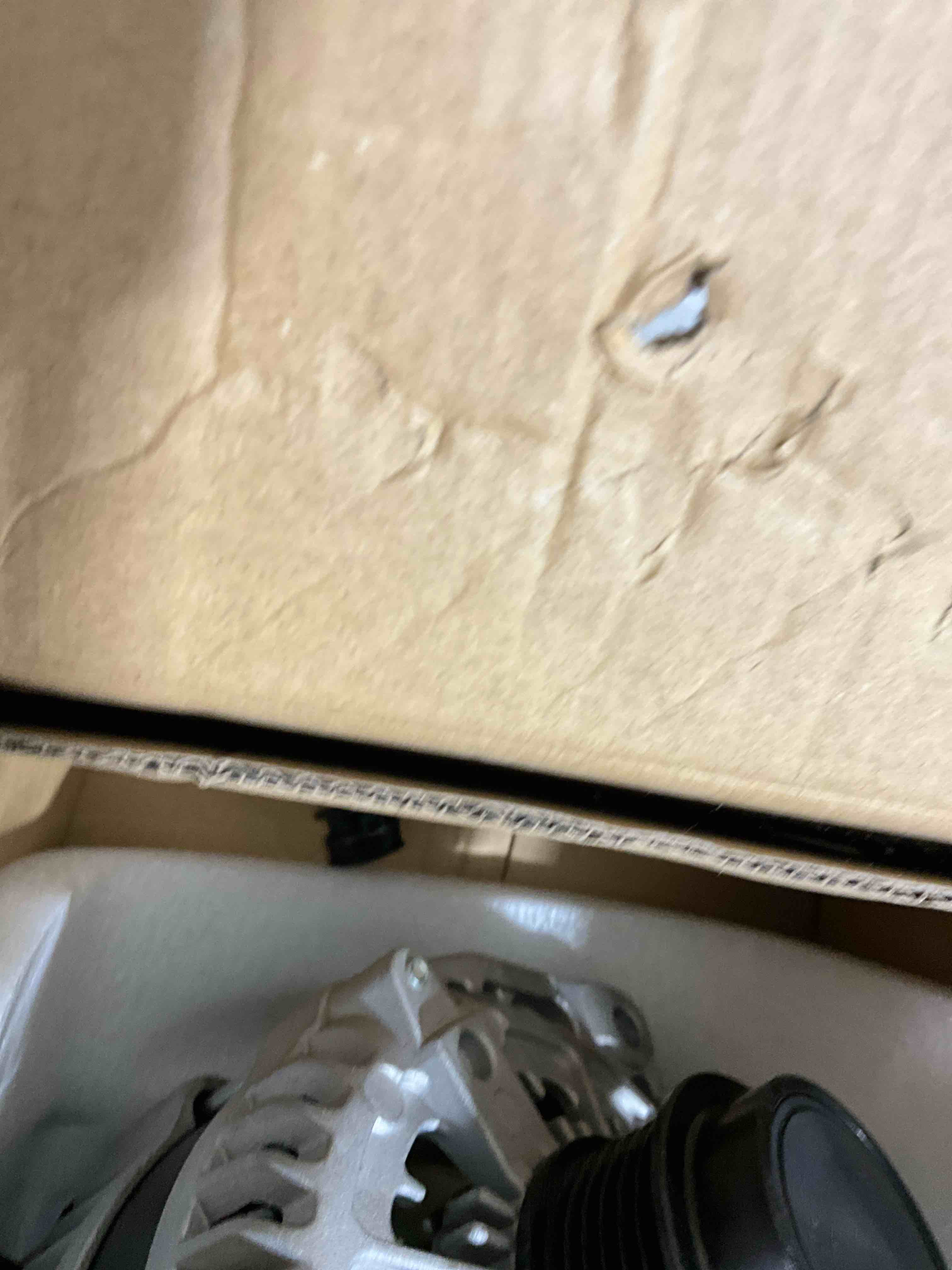 https://s3.amazonaws.com/lotting-images-prod/bidfta/BRN1775658_1753193521928.jpeg