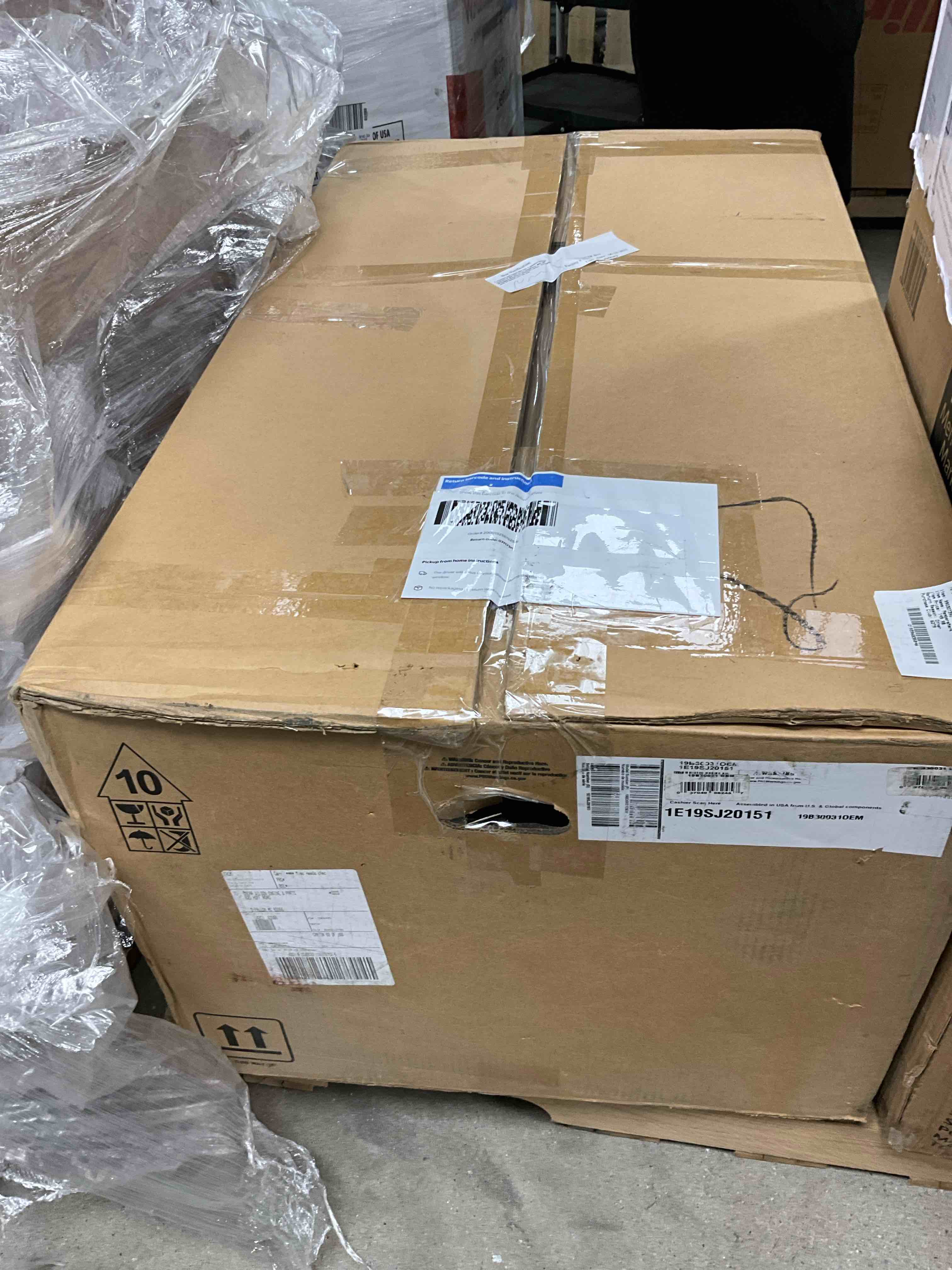 https://s3.amazonaws.com/lotting-images-prod/bidfta/BRN1775812_1753202279160.jpeg