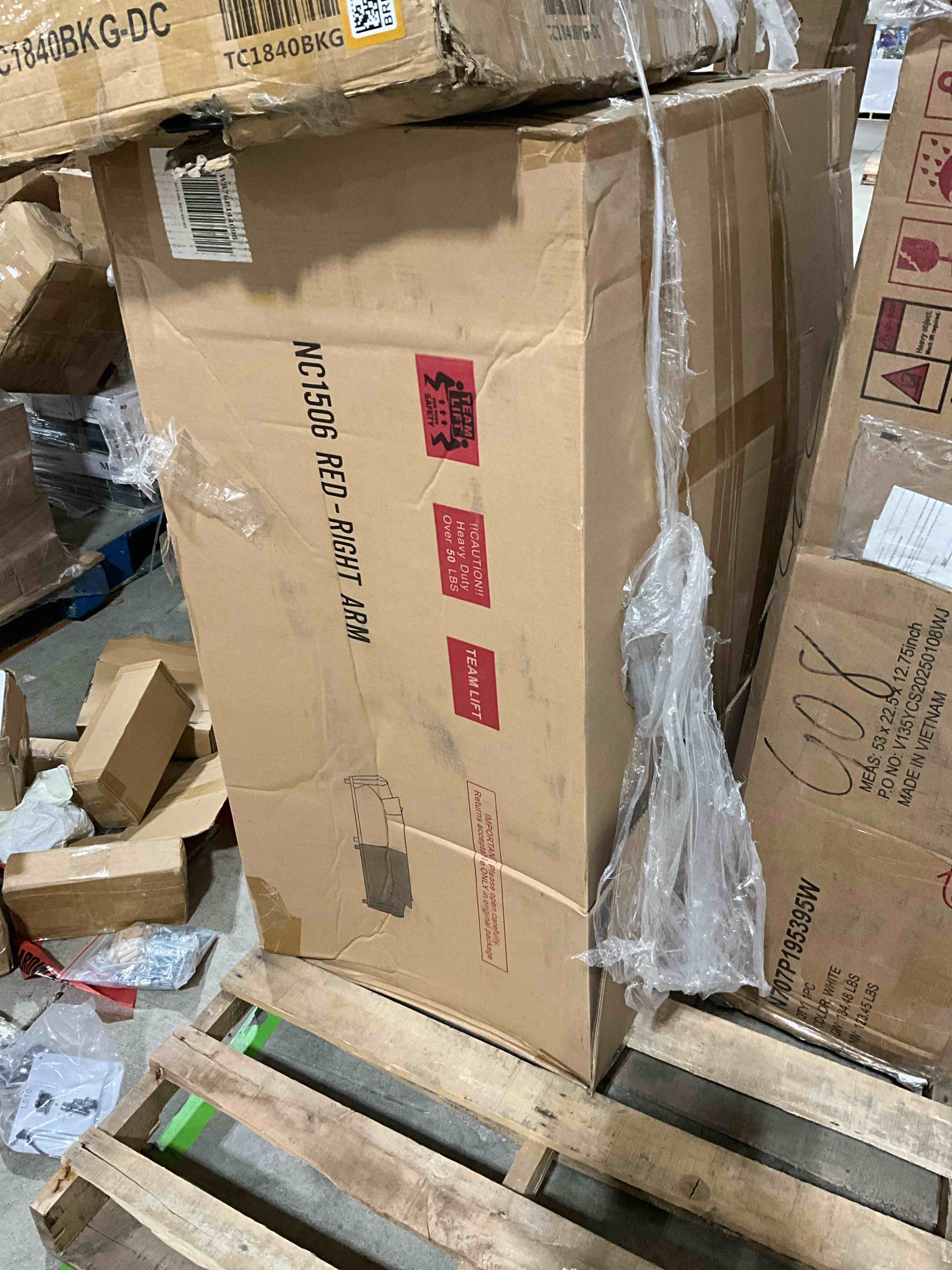 https://s3.amazonaws.com/lotting-images-prod/bidfta/BRN1775892_1753392833755.jpeg