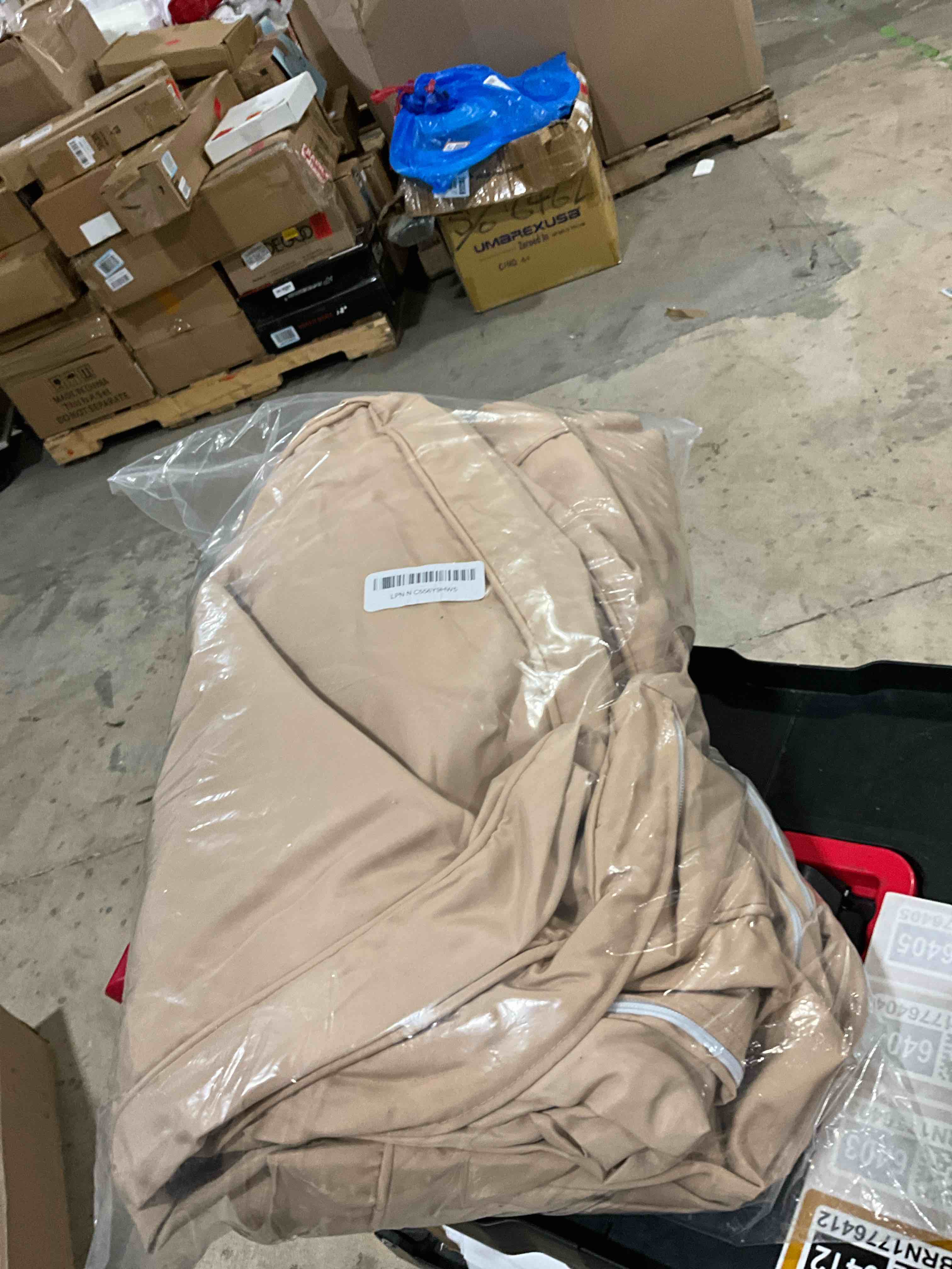 https://s3.amazonaws.com/lotting-images-prod/bidfta/BRN1776412_1753912087330.jpeg