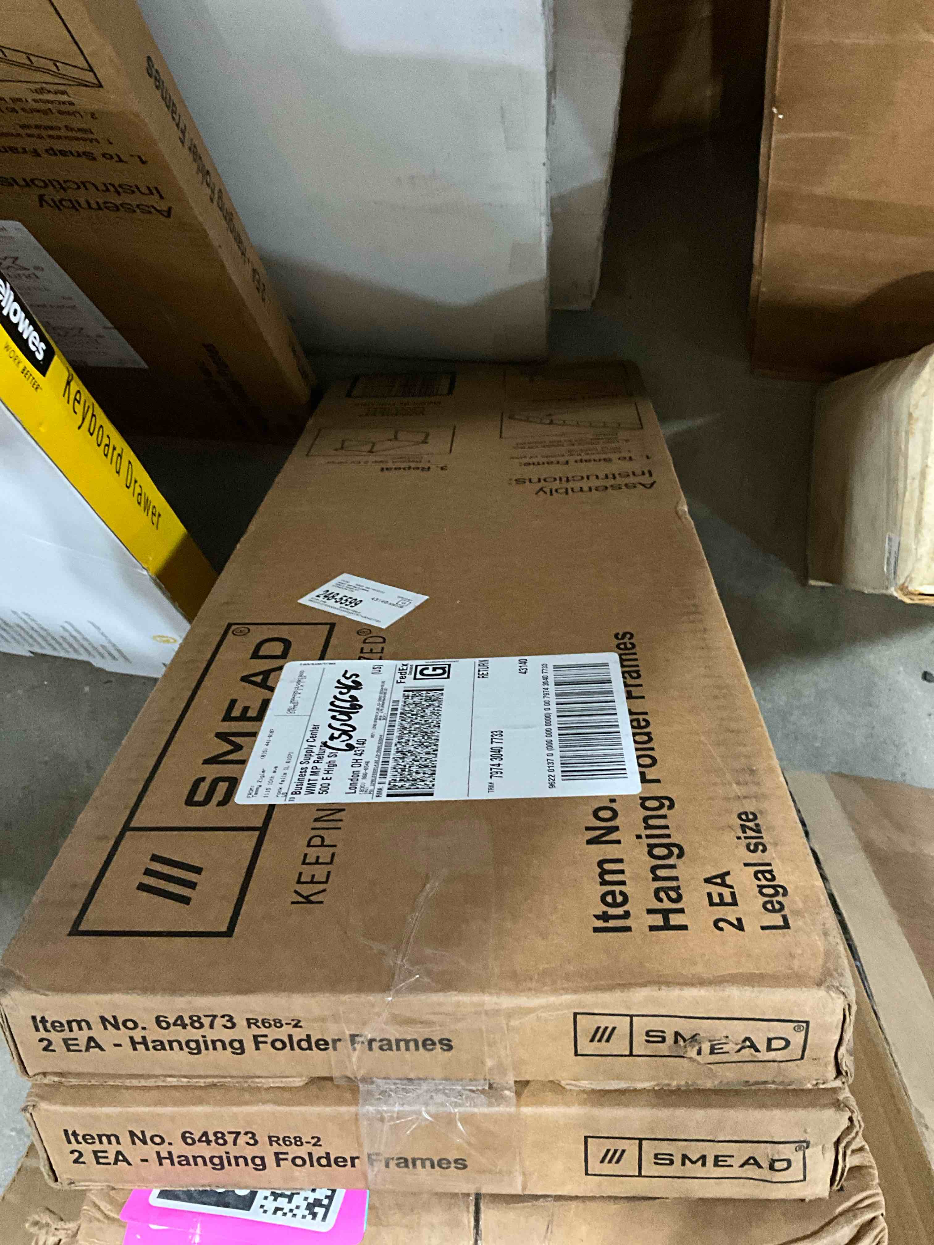 https://s3.amazonaws.com/lotting-images-prod/bidfta/BRN1776704_1754326692645.jpeg
