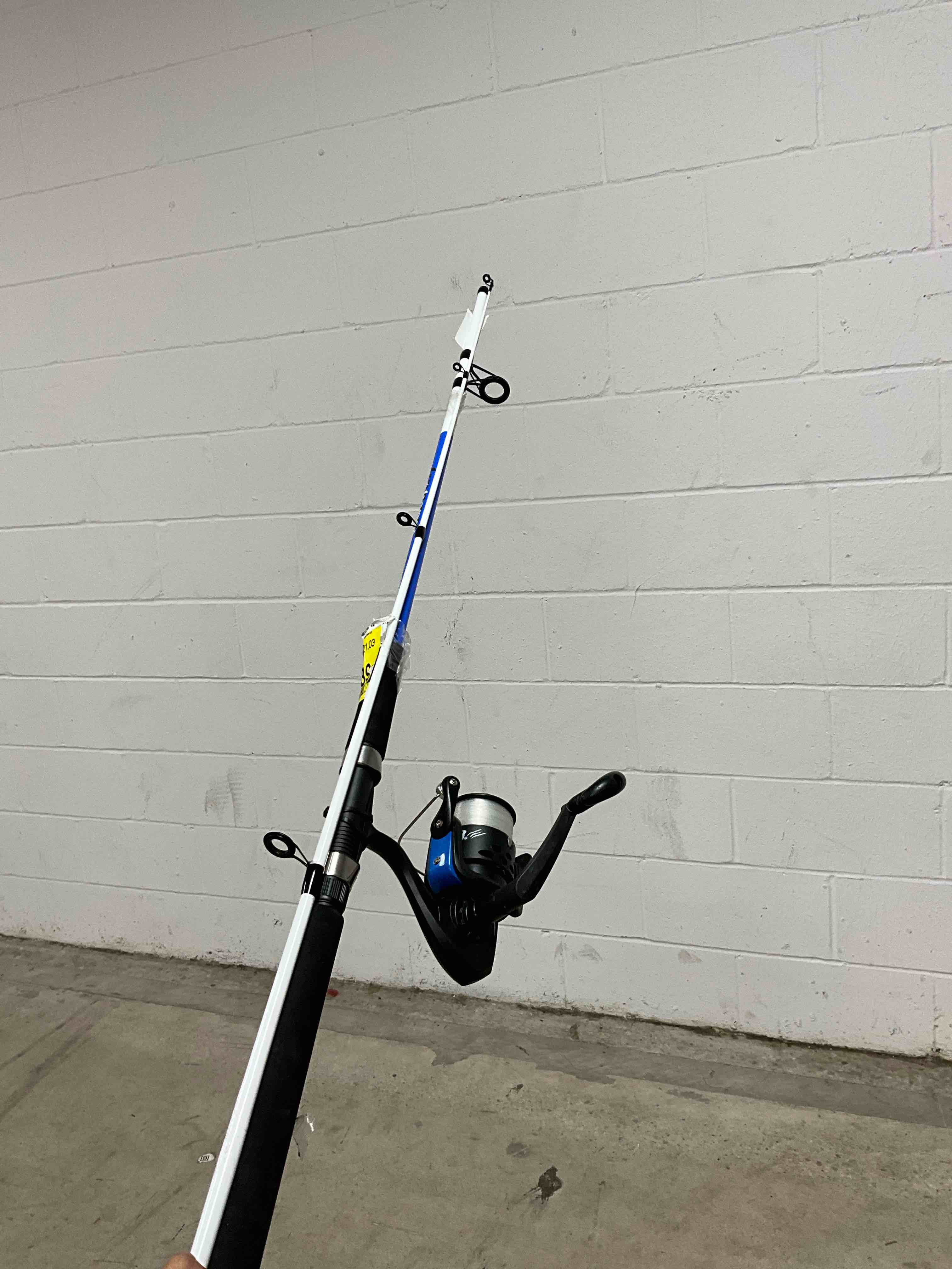 https://s3.amazonaws.com/lotting-images-prod/bidfta/BRN1776807_1754935533532.jpeg