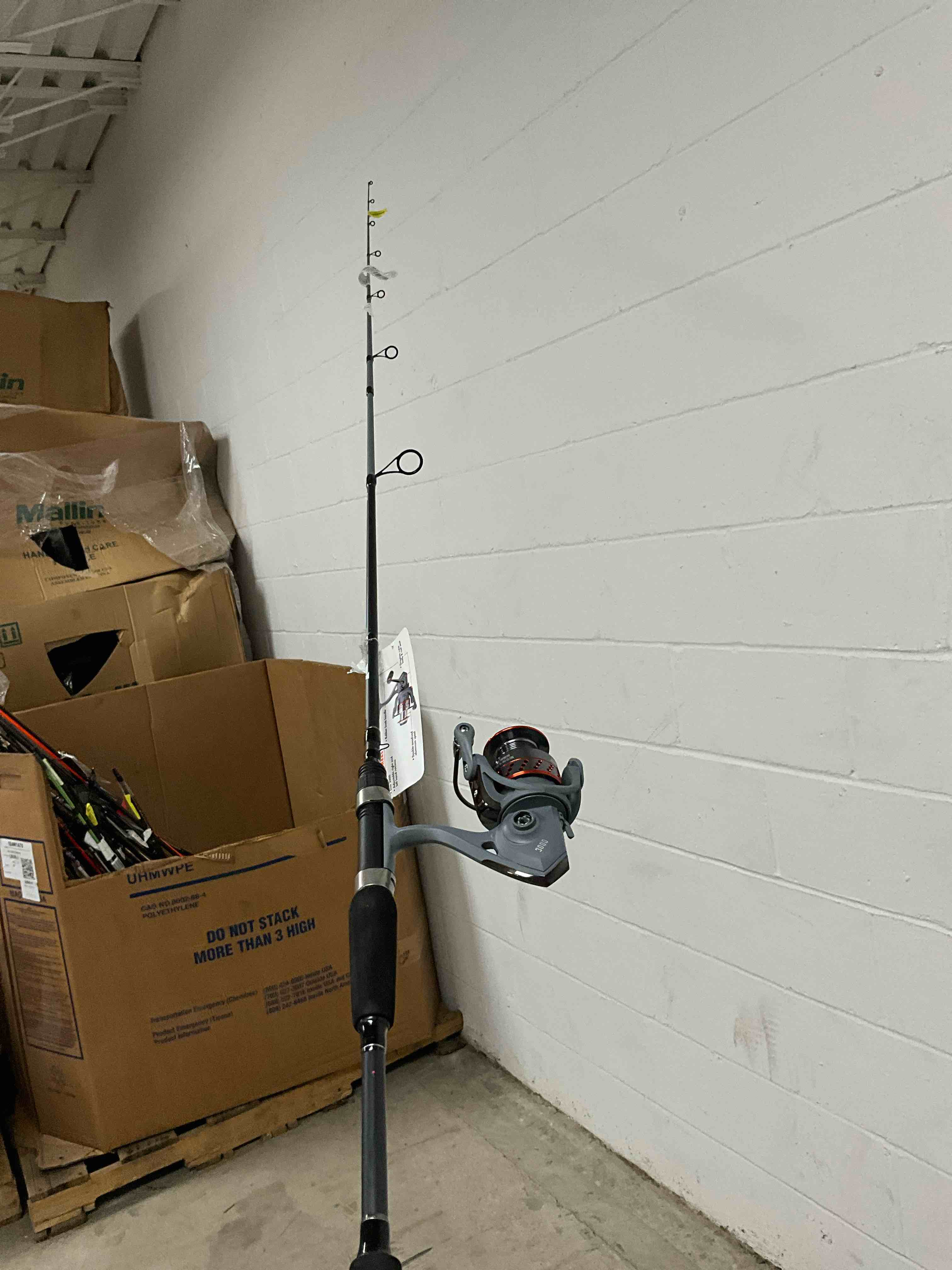 https://s3.amazonaws.com/lotting-images-prod/bidfta/BRN1776982_1755008801165.jpeg
