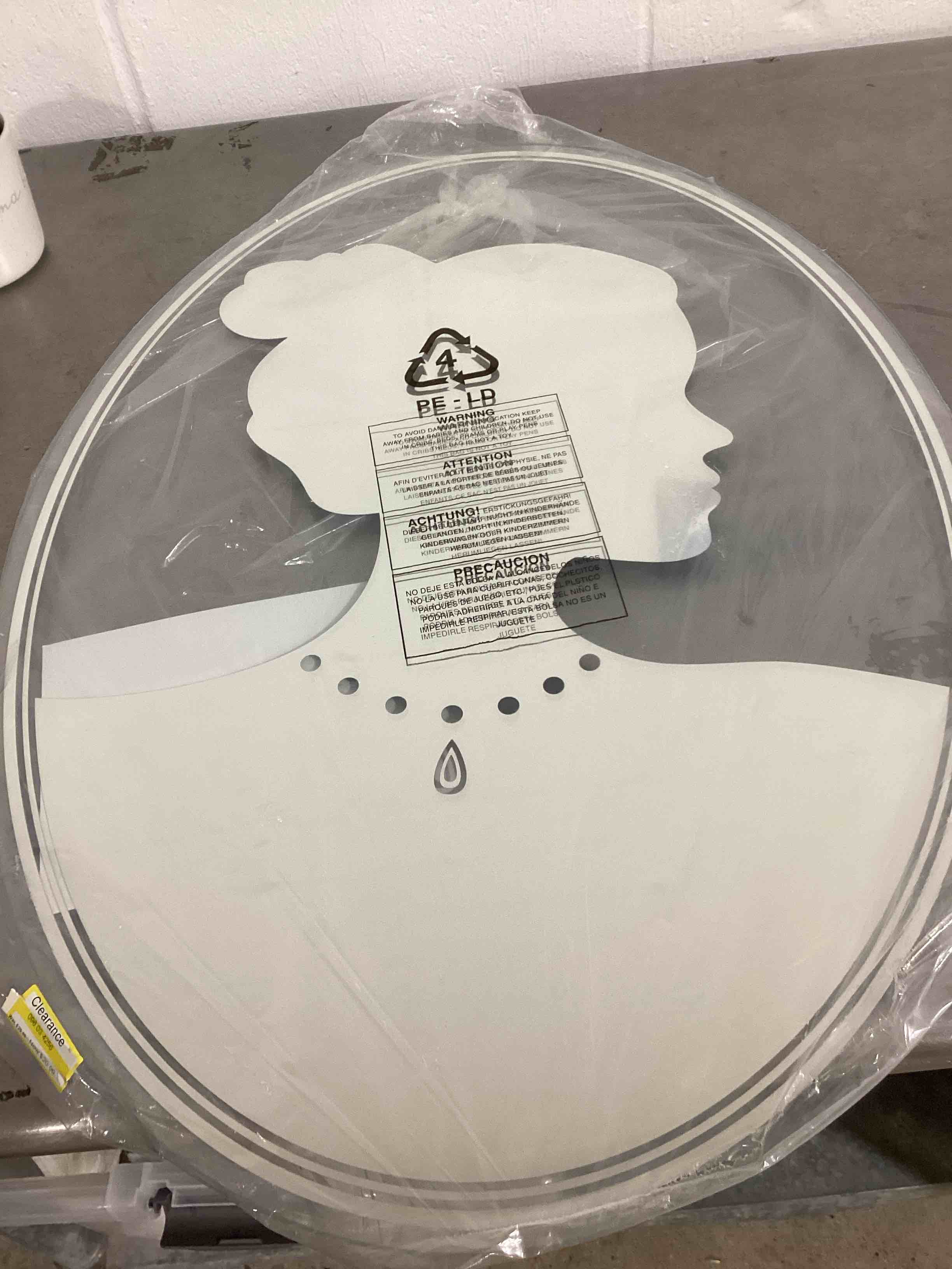 Illustrate ROUND MIRROR 