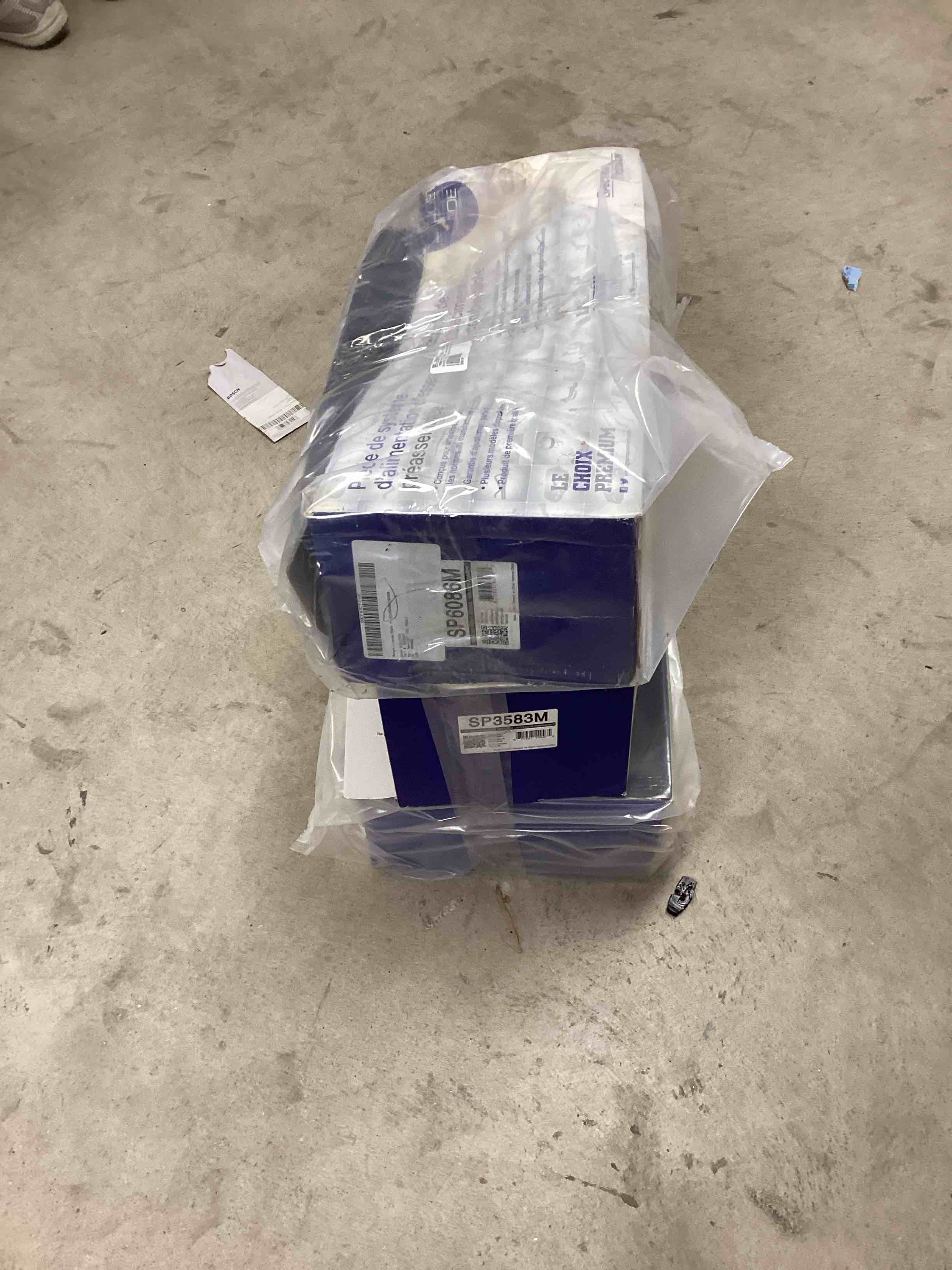 https://s3.amazonaws.com/lotting-images-prod/bidfta/BRN1779212_1754923610080.jpeg