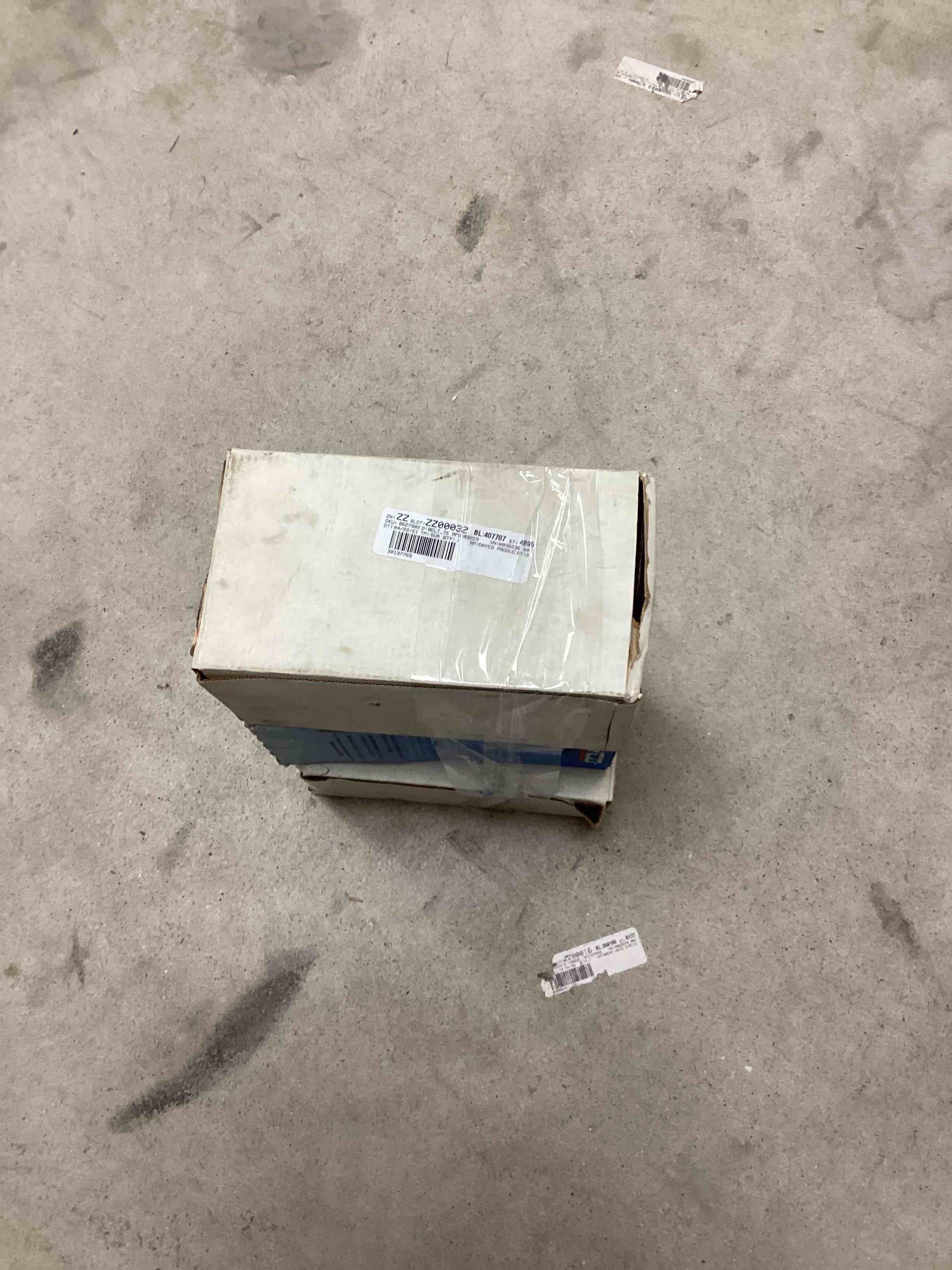 https://s3.amazonaws.com/lotting-images-prod/bidfta/BRN1779232_1754928092508.jpeg