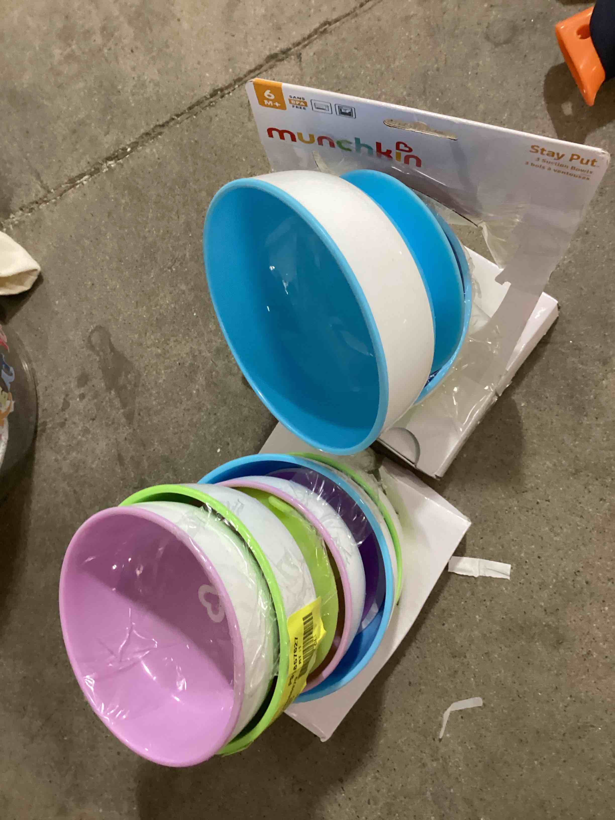 munchkin stay put suction bowls for baby and toddler, 3 pack, blue/green/purple