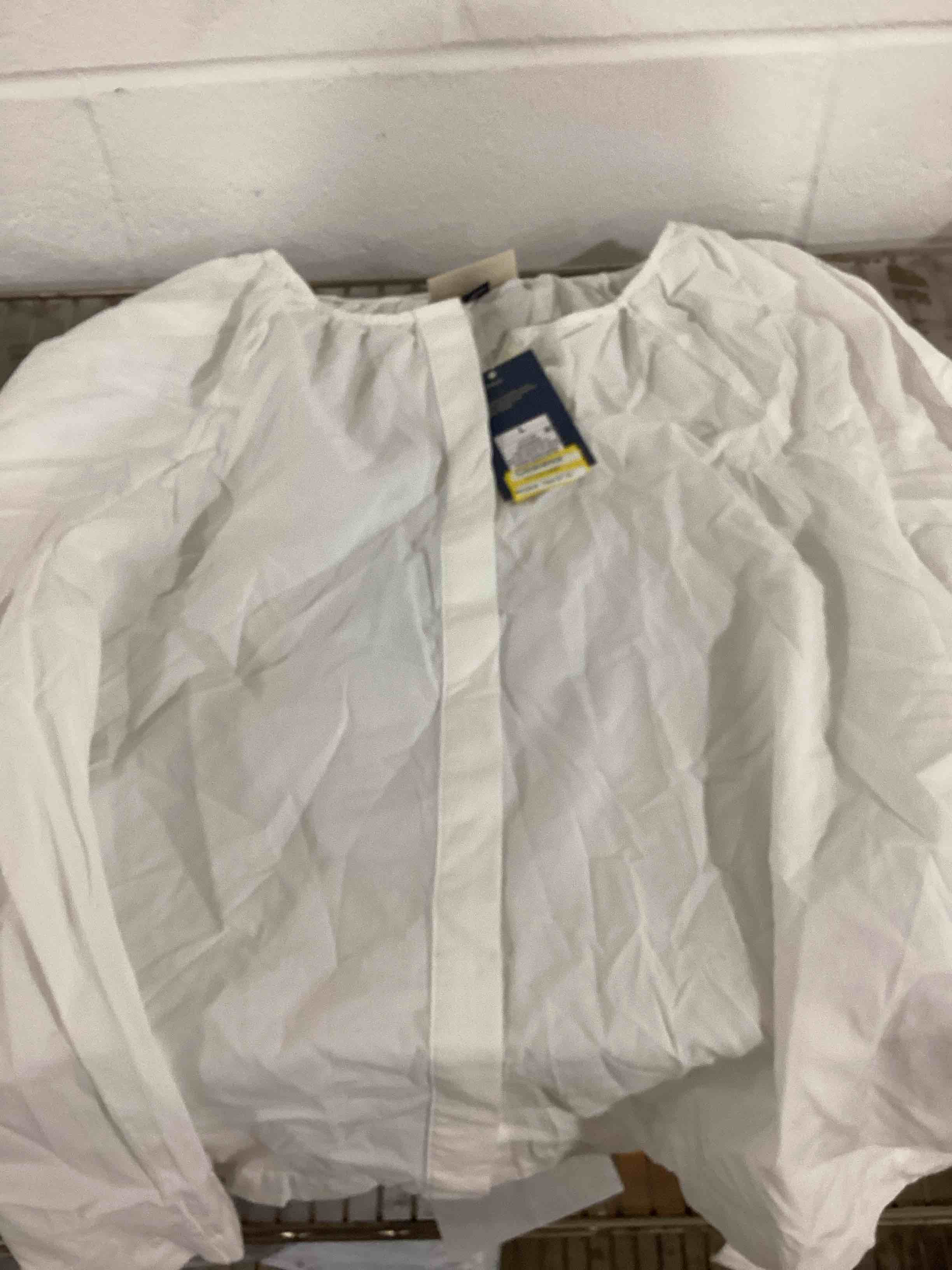 Women’s clothesr 