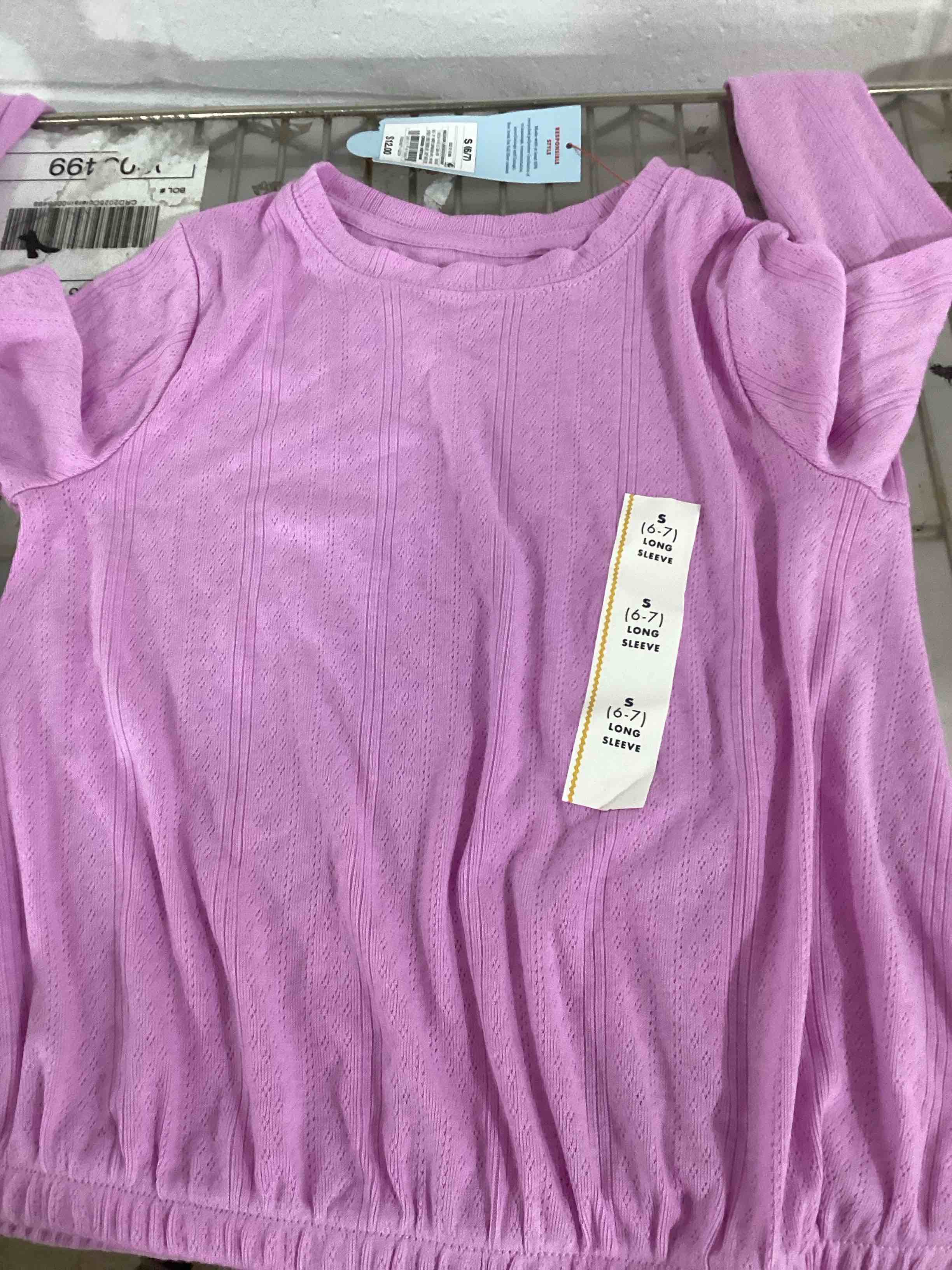Girls  and  womenâ€™s clothing